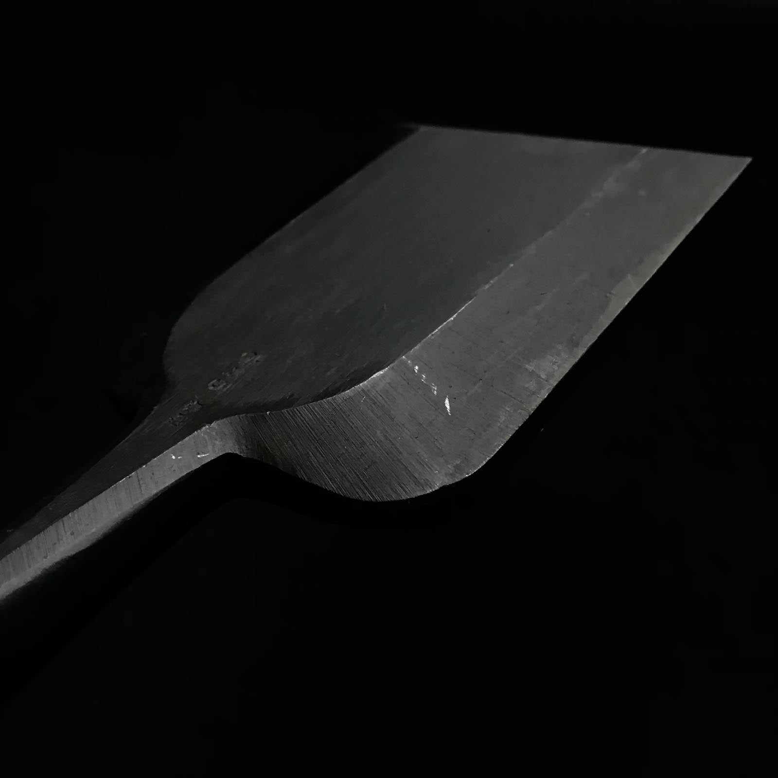Sukemasa Extra width Timber chisels with white steel 助正 黒仕上 幅広叩き鑿 90mm Tatakinomi
