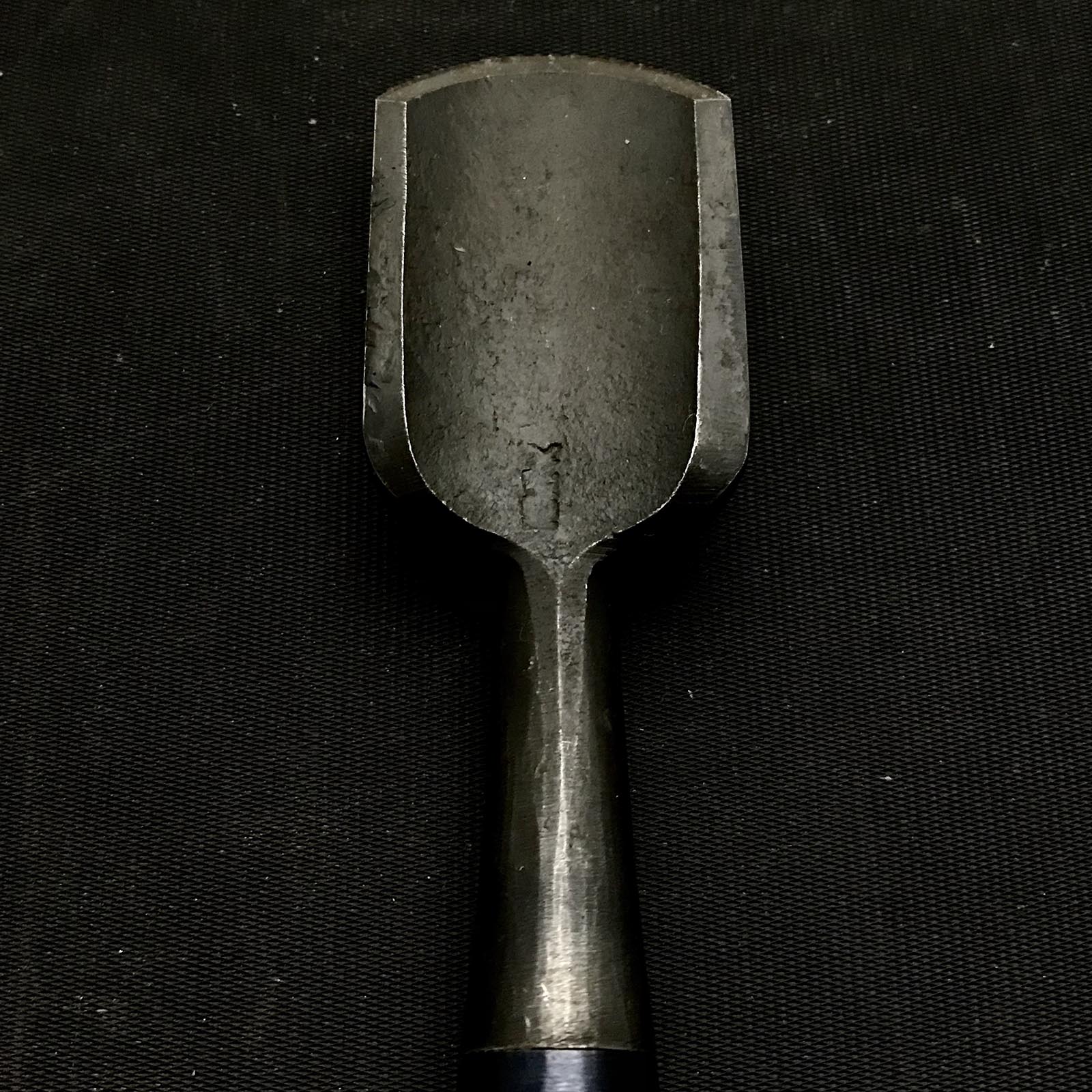 Old stock Kikuhiromaru Soto-Maru chisels 掘出し物 菊弘丸 外丸鑿 36mm