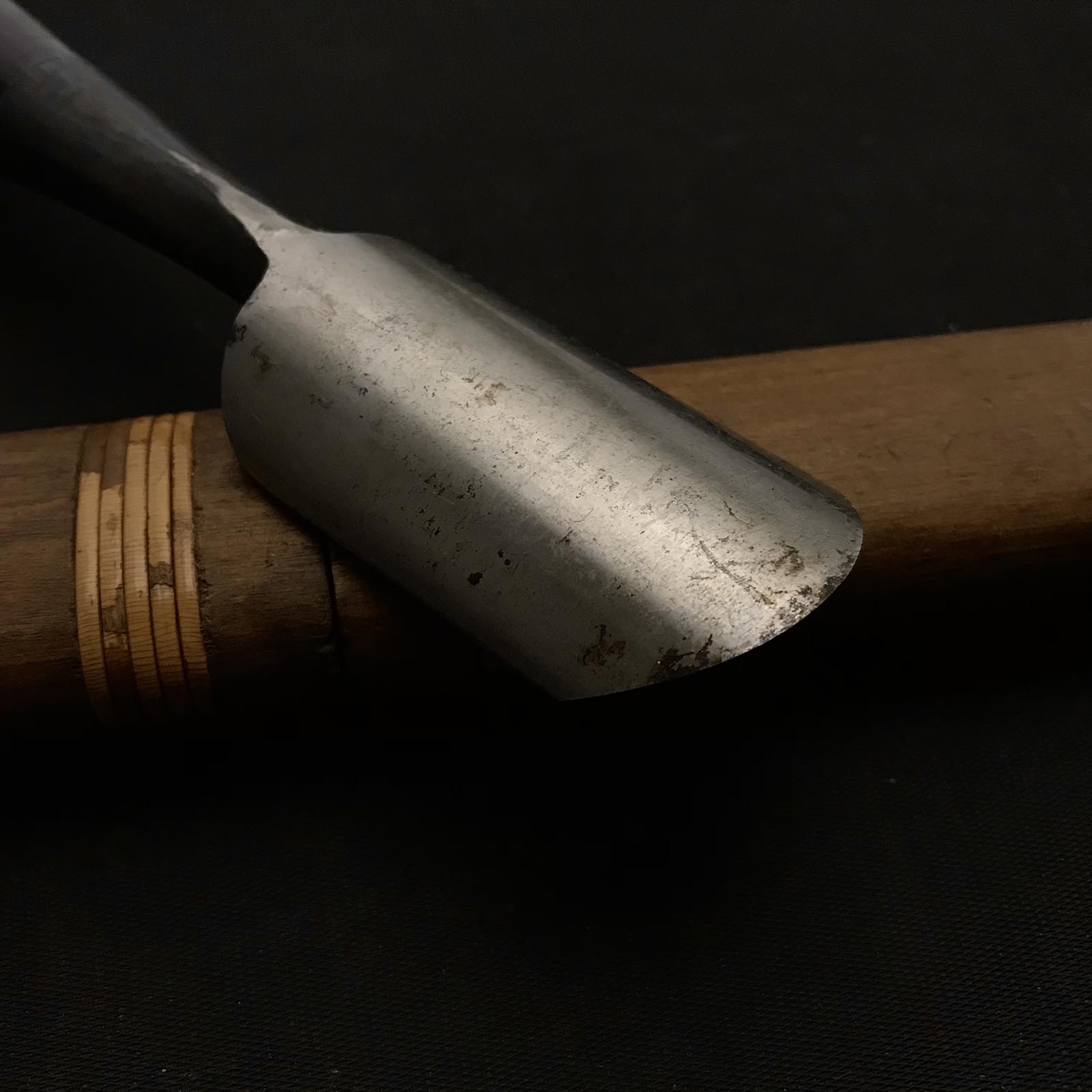 Old stock Kikuhiromaru Soto-Maru chisels 掘出し物 菊弘丸 外丸鑿 36mm