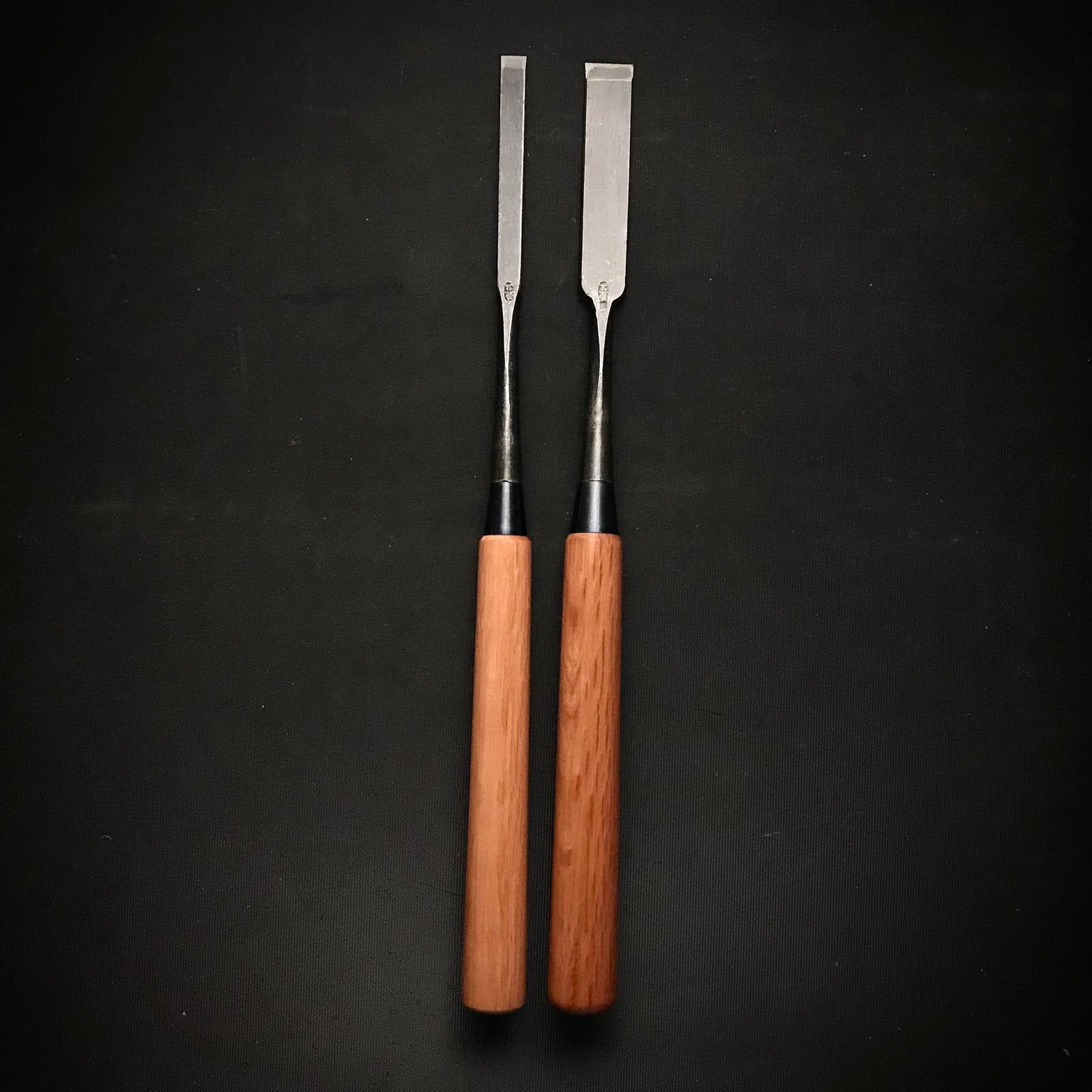 Old stock Kanehiro Paring chisels (Usunomi) with white steel 掘出し物 兼弘 角打薄鑿 9,18mm