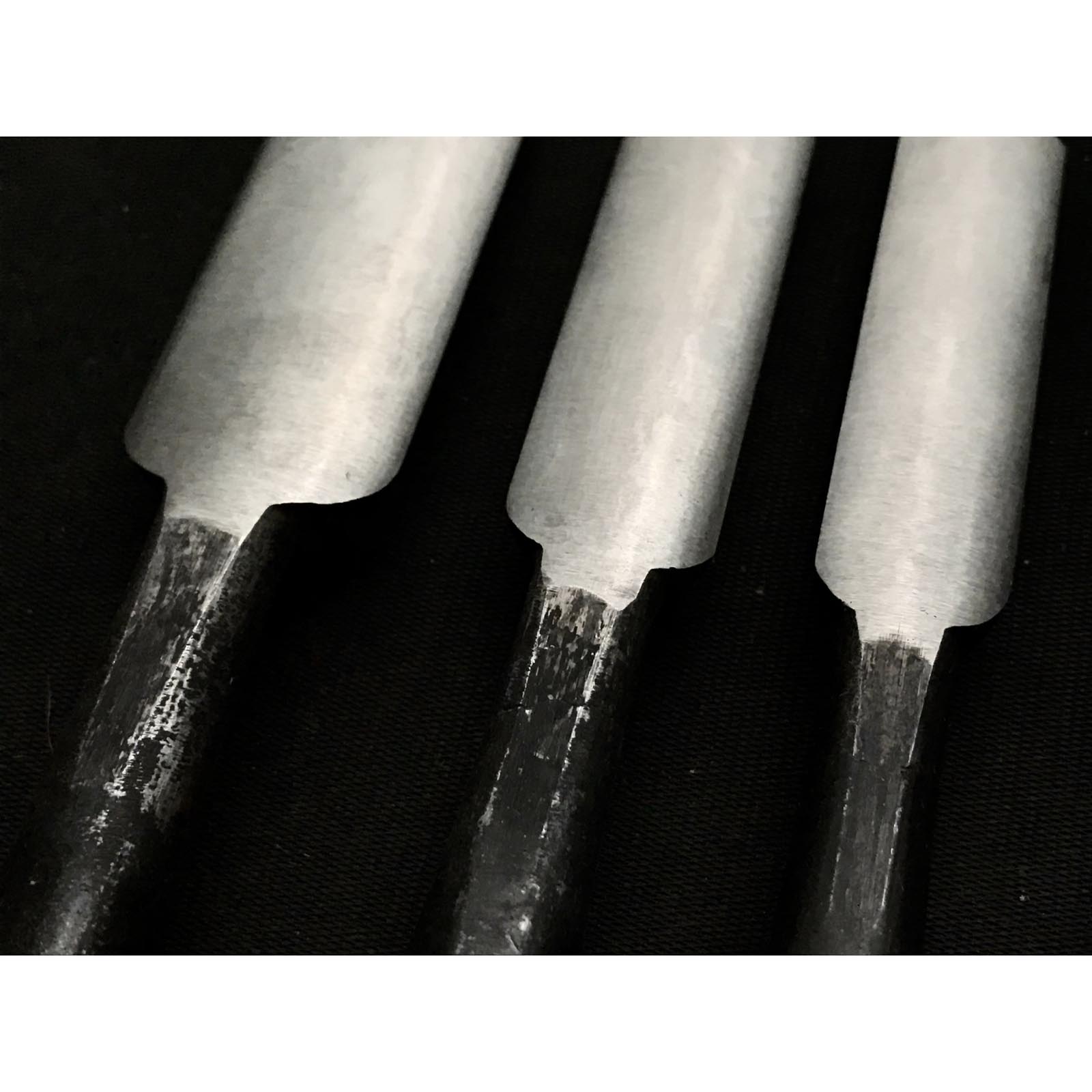 Old stock Yamahiro Soto maru chisels set by Okayama Takeshi 掘出し物 岡山猛作 山弘 外丸鑿5本組 Sotomarunomi