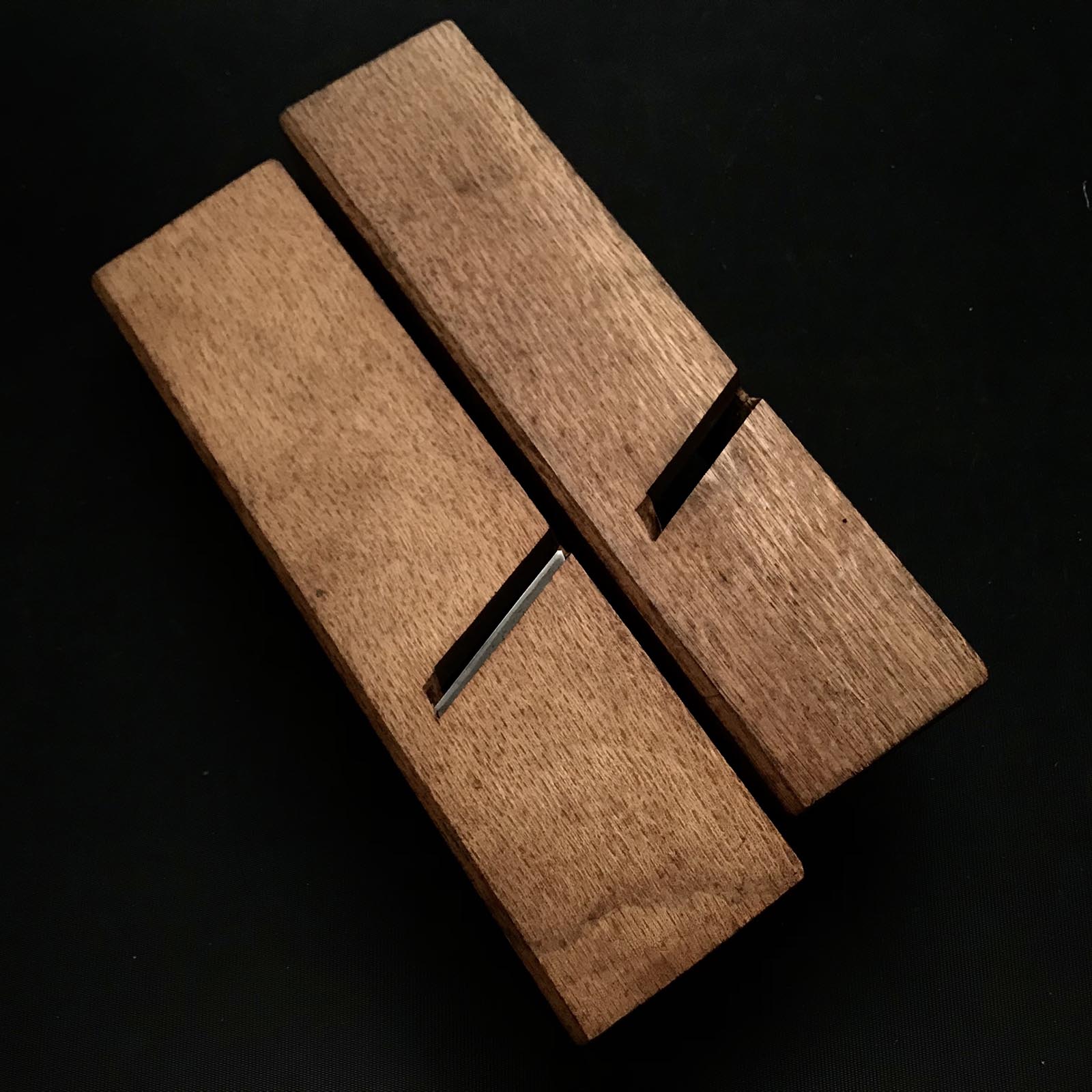 Old stock Chiyoaki Rabbet Planes (Kiwa Kanna) Left 掘出し物 千代明 際鉋 左 42,48mm