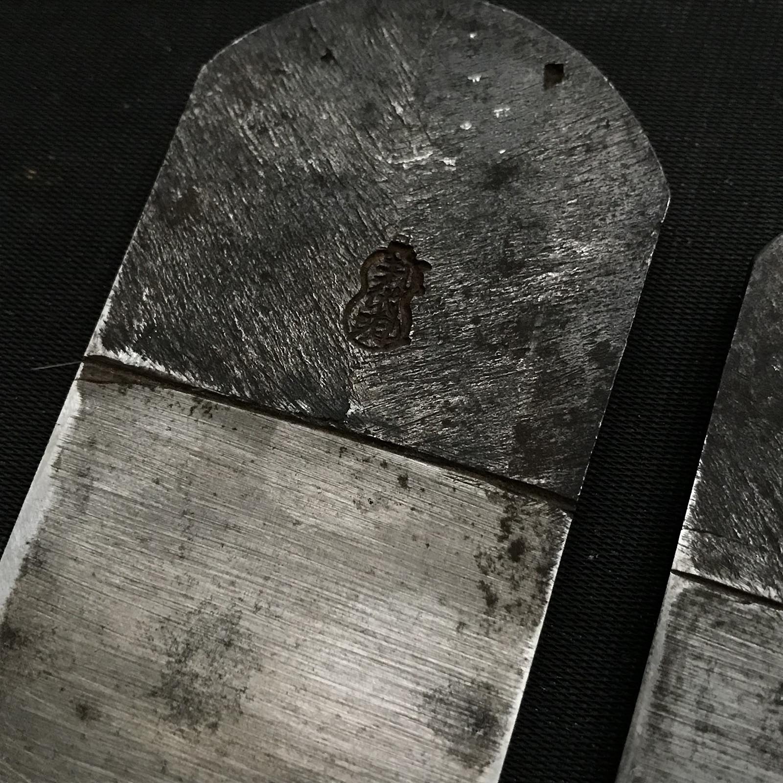 Old stock Chiyoaki Rabbet Planes (Kiwa Kanna) Left 掘出し物 千代明 際鉋 左 42,48mm