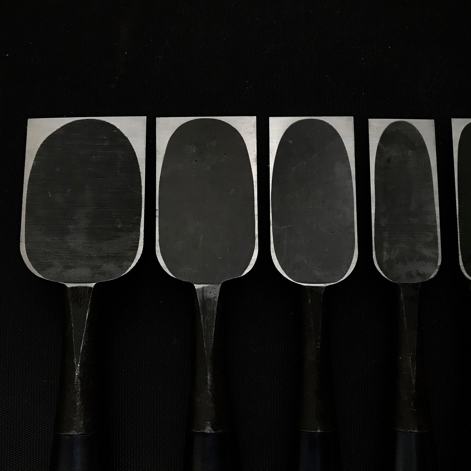 Ioroi Bench chisels set (Oirenomi) 五百蔵作 追入組鑿