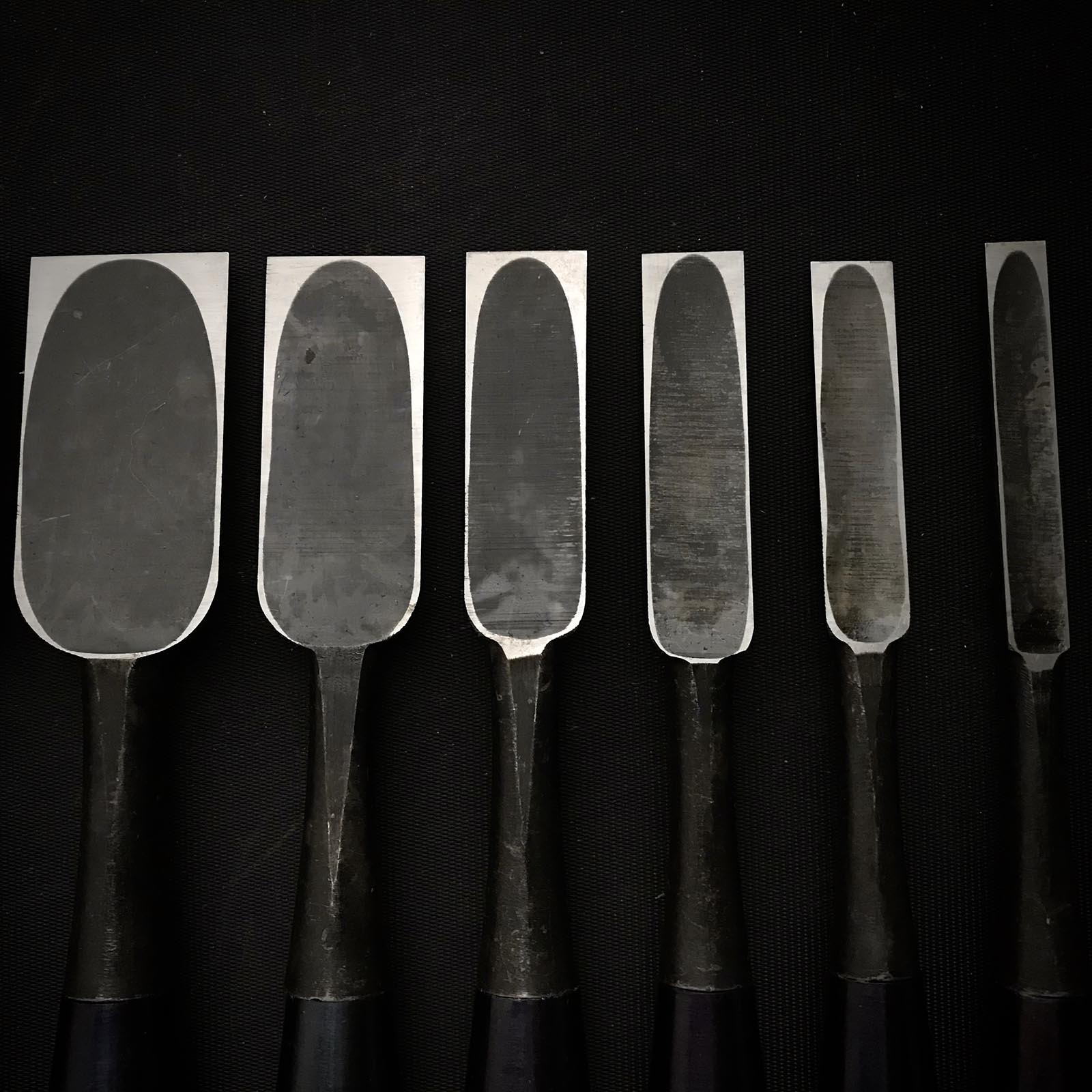 Ioroi Bench chisels set (Oirenomi) 五百蔵作 追入組鑿