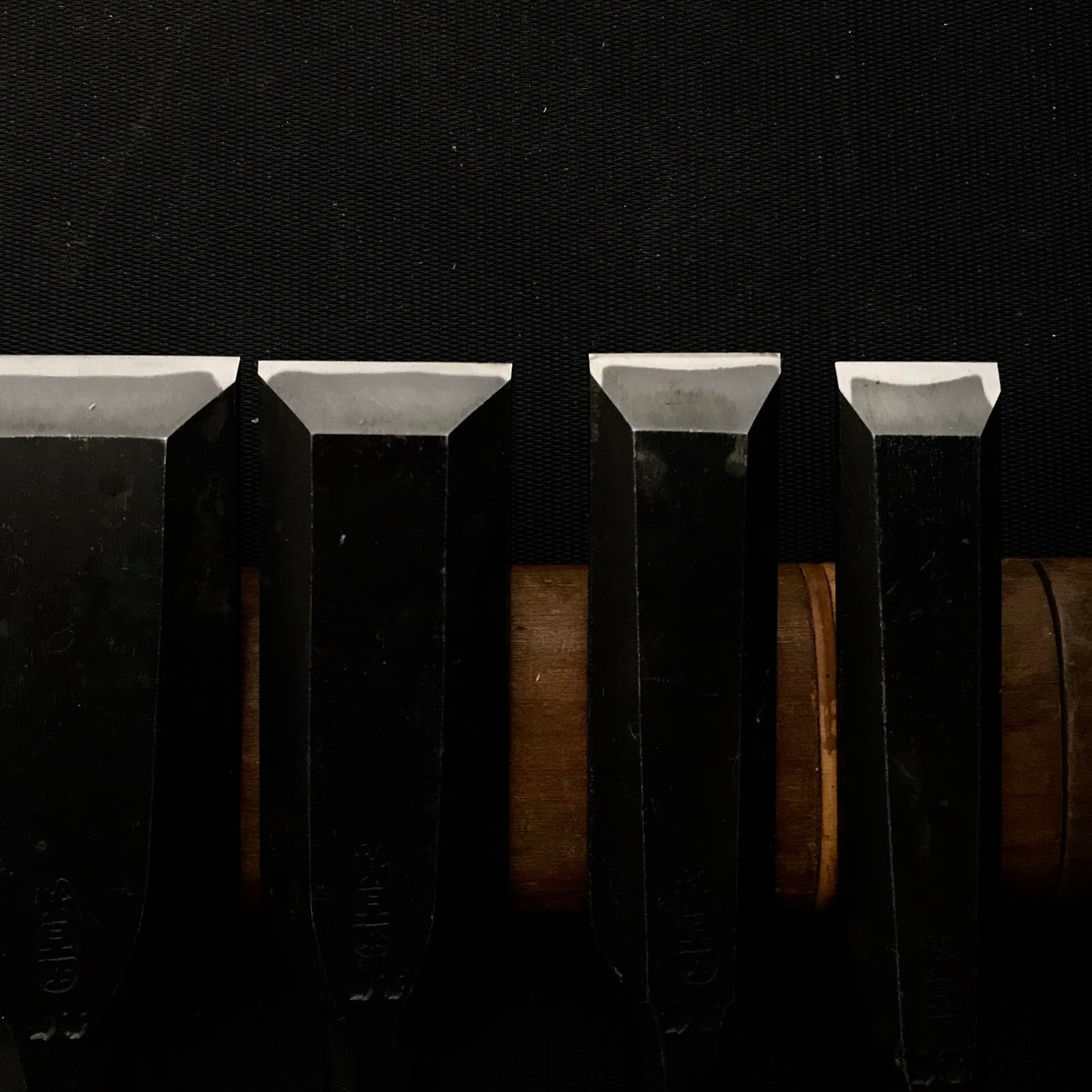 Ioroi Bench chisels set (Oirenomi) 五百蔵作 追入組鑿