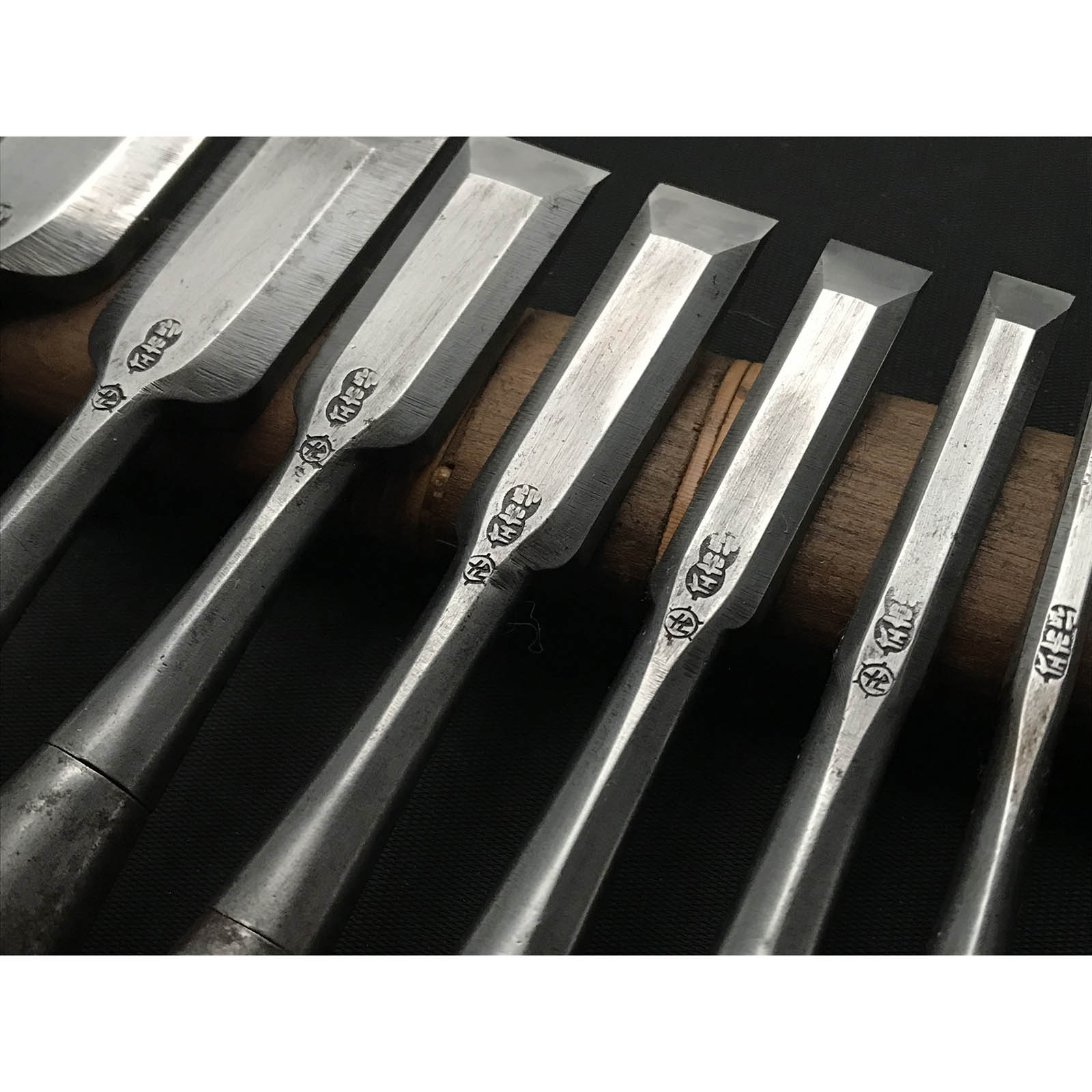 Used Hidari Ichihiro Bench chisels set 中古 左市弘 追入組鑿 Oirenomi