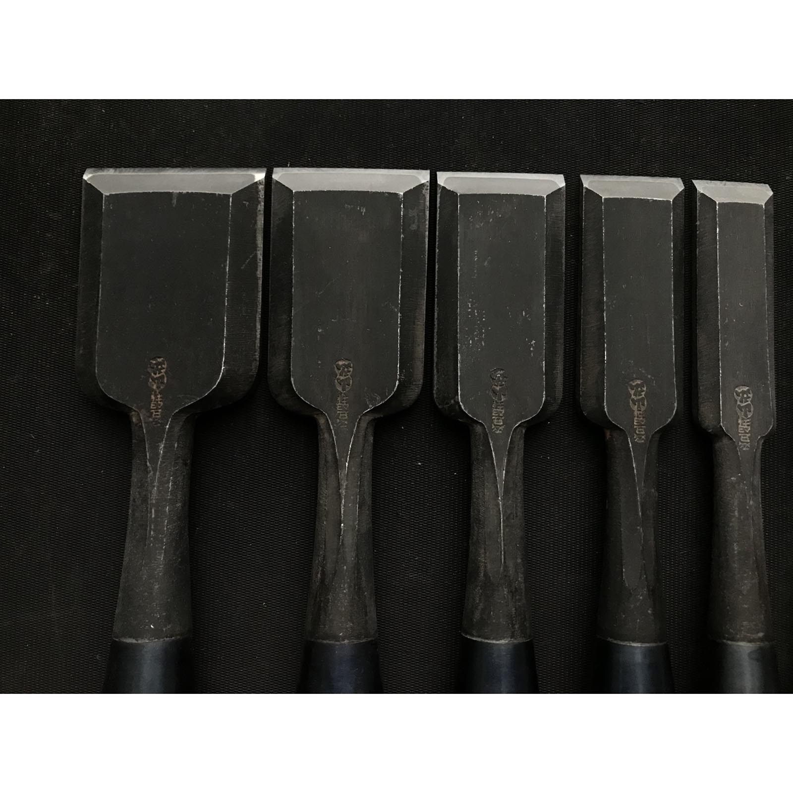 オールドストック 山廣初期作品の卓上ノミセット 岡山猛作 追入10本組鑿 山弘 三分長柄 オイレノミ