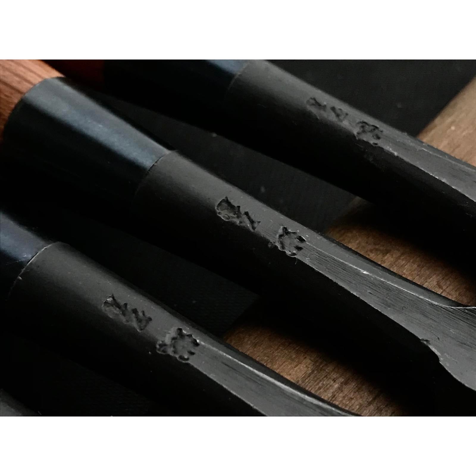Old stock Kunikei Soto maru chisels set by Ikeda Yoshiro 掘出し物 池田慶郎氏 三代目国慶作 外丸鑿5本組 Sotomarunomi