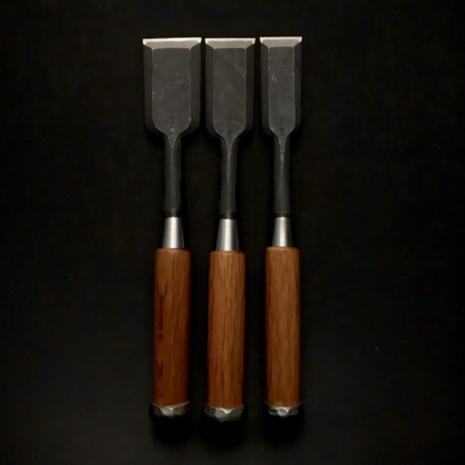 Tasai Shorter Timber chisels (Chu-Tatakinomi) with blue steel 田斎作 中叩鑿 30,36,42mm
