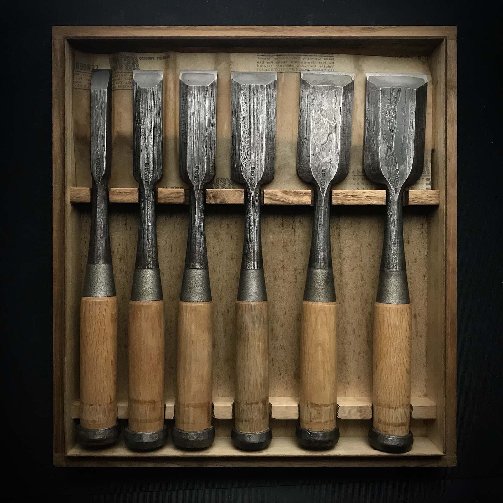 Kanehiro Timber chisels set with Traditional Japanese iron 兼弘 和鉄 叩き組鑿 六本組 Unused Tatakinomi