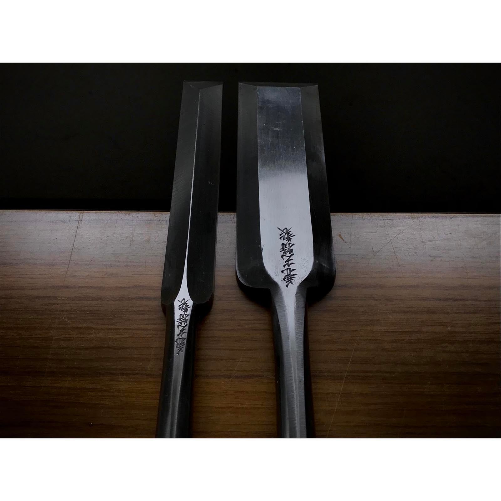 Old stock Kanemitsu Special made Slick Chisels set 掘出し物 兼光特製 龍虎彫 本突き組鑿 朱丹柄 48,24mm Ootsuki-nomi, Hontsuki-Nomi