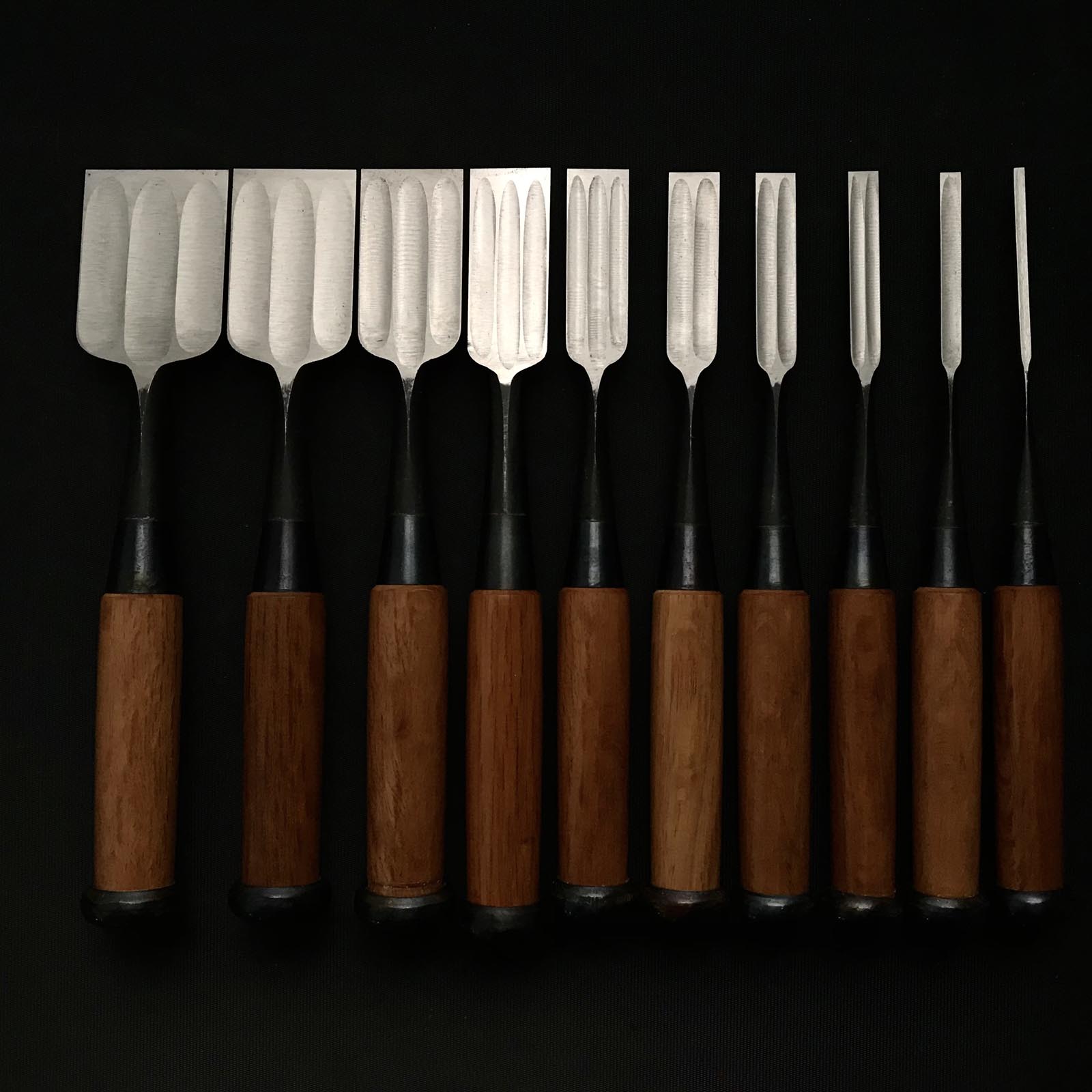Koshitaka Bench chisels set (Oirenomi)with Triple ura 越孝 追入組鑿 三つ裏