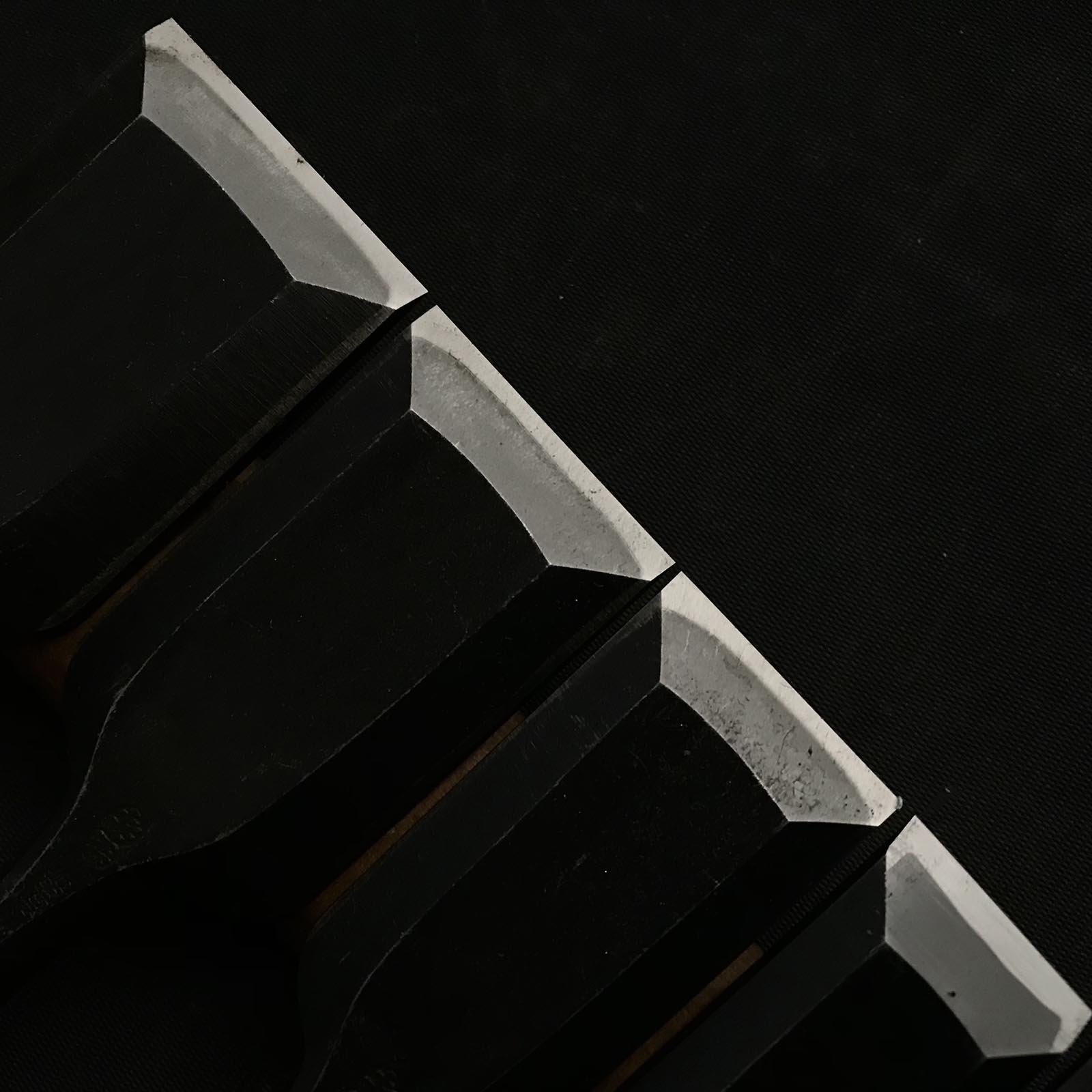 Koshitaka Bench chisels set (Oirenomi)with Triple ura 越孝 追入組鑿 三つ裏