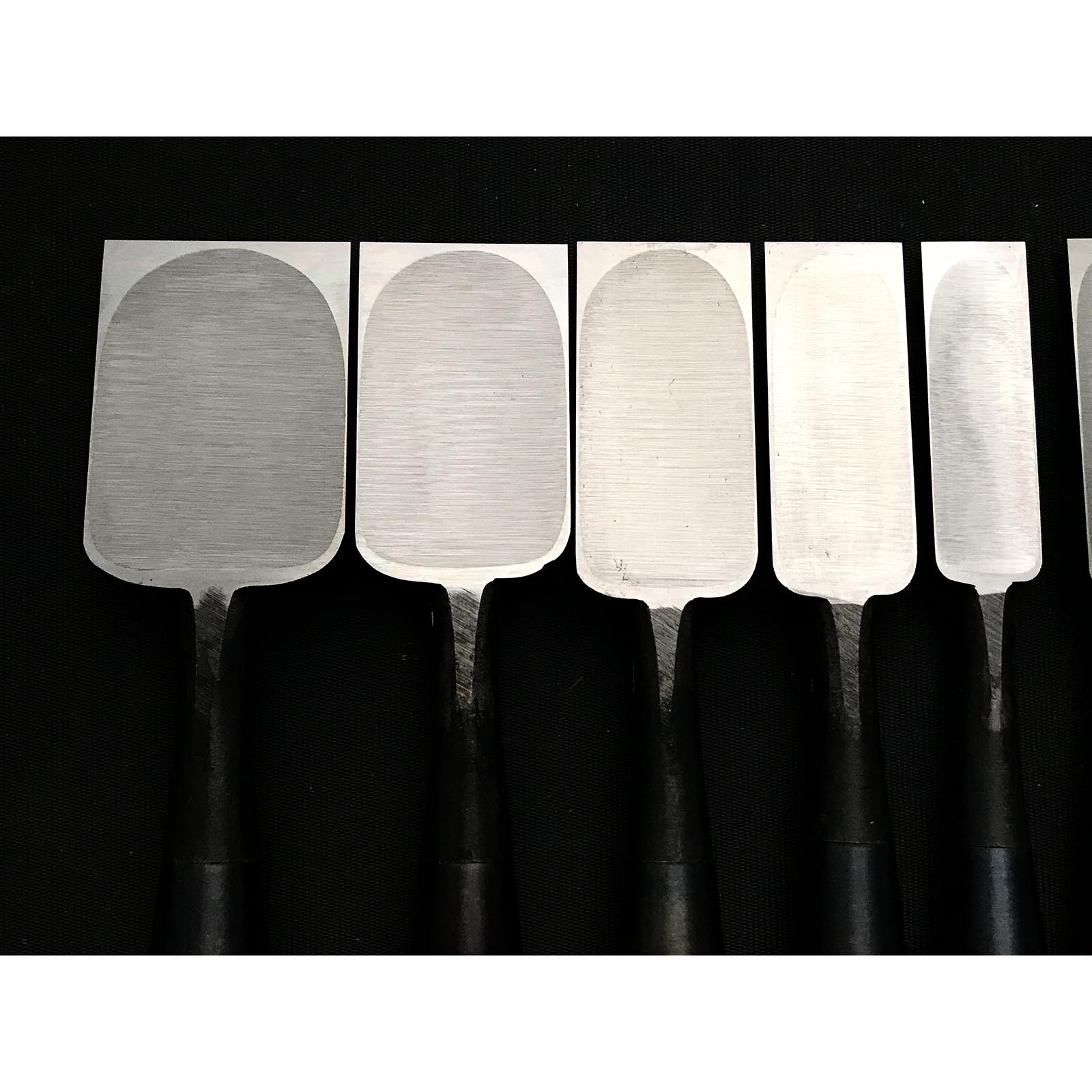 Fujihiro Bench chisels set by Chuutarou Imai 今井忠太郎作 二治弘 追入組鑿 磨裏 Oiirenomi