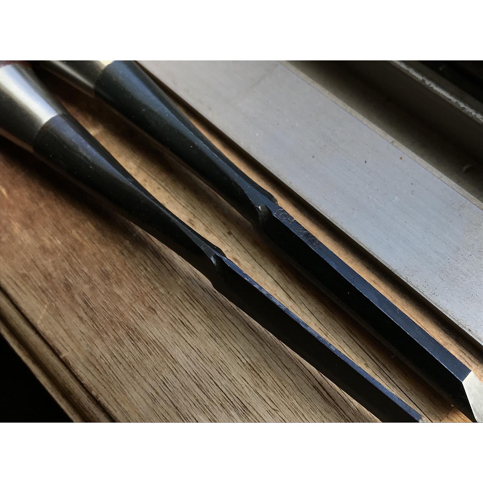Old stock Osahiro (Nagahiro) Bench chisels set 掘出し物 長弘 追入組鑿 10本組 紫檀柄 Oirenomi