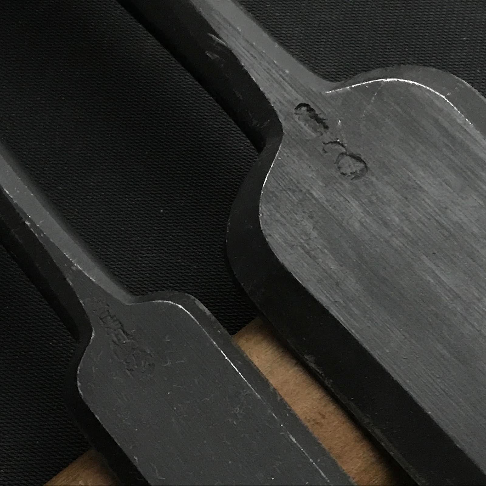 Yamahiro Paring chisels by Okayama Takeshi 岡山猛作 山弘 薄鑿 Usunomi