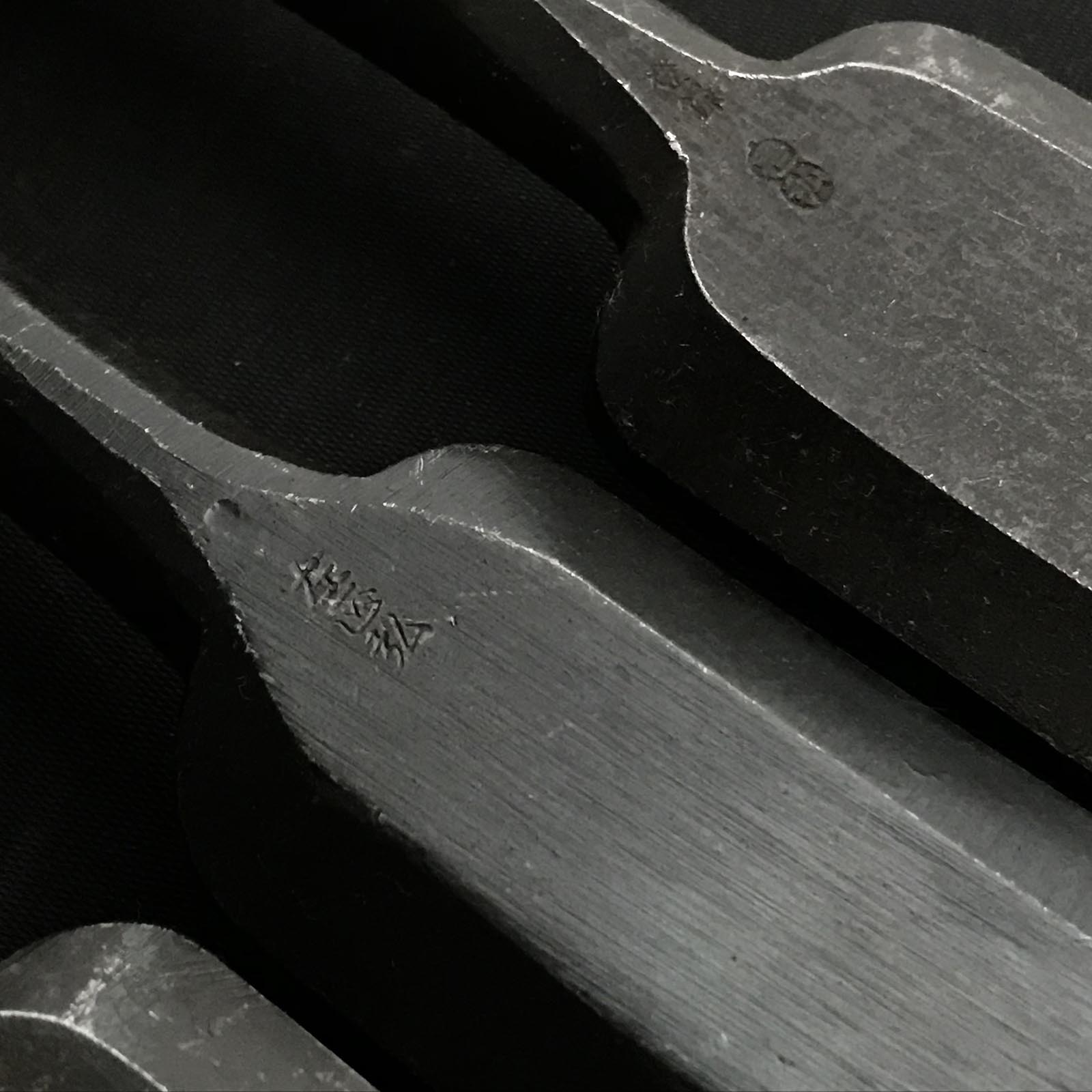 Old stock #3 Korehiro Timber chisels set with White steel 掘出し物 是弘 叩鑿6本組 Tatakinomi