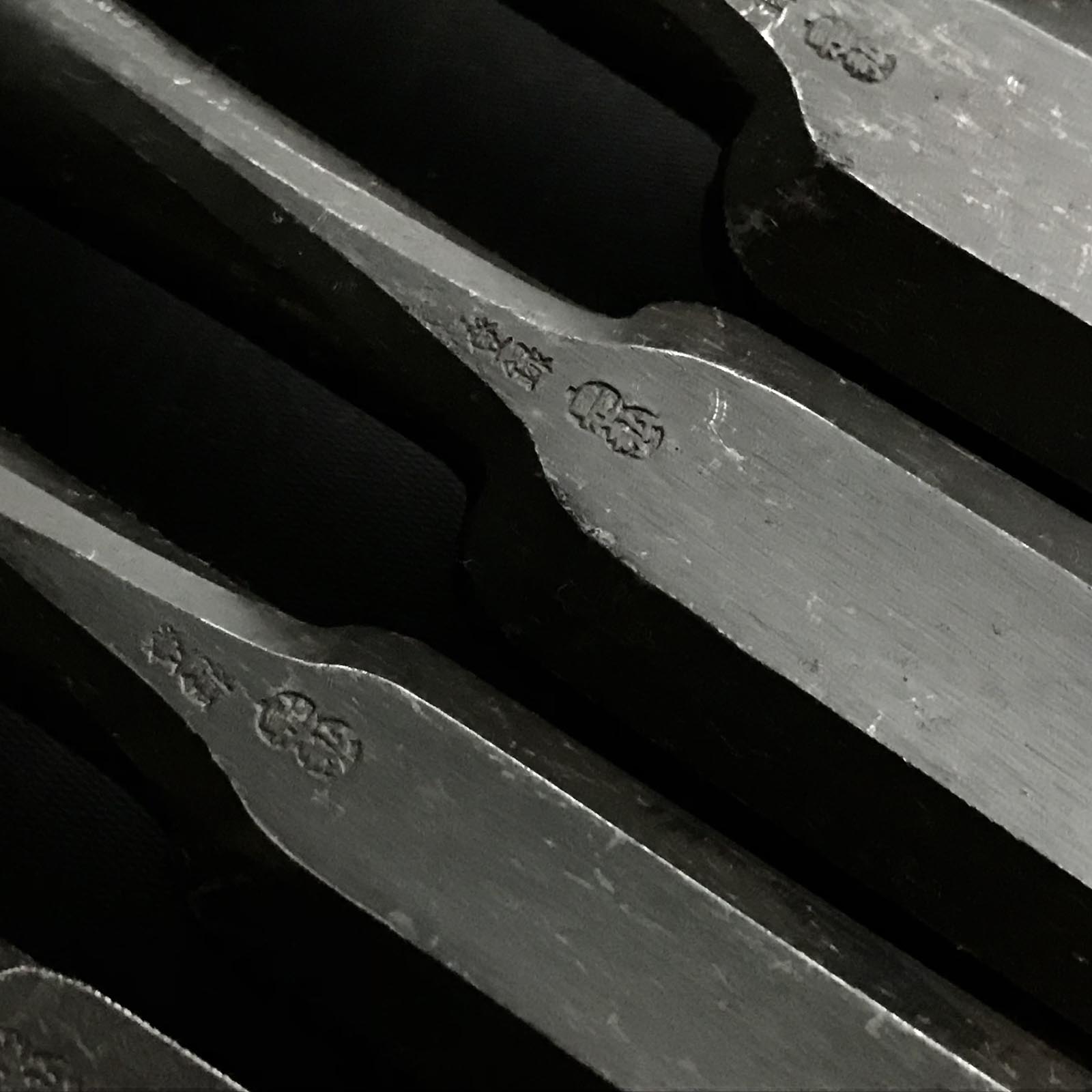 Old stock #3 Korehiro Timber chisels set with White steel 掘出し物 是弘 叩鑿6本組 Tatakinomi