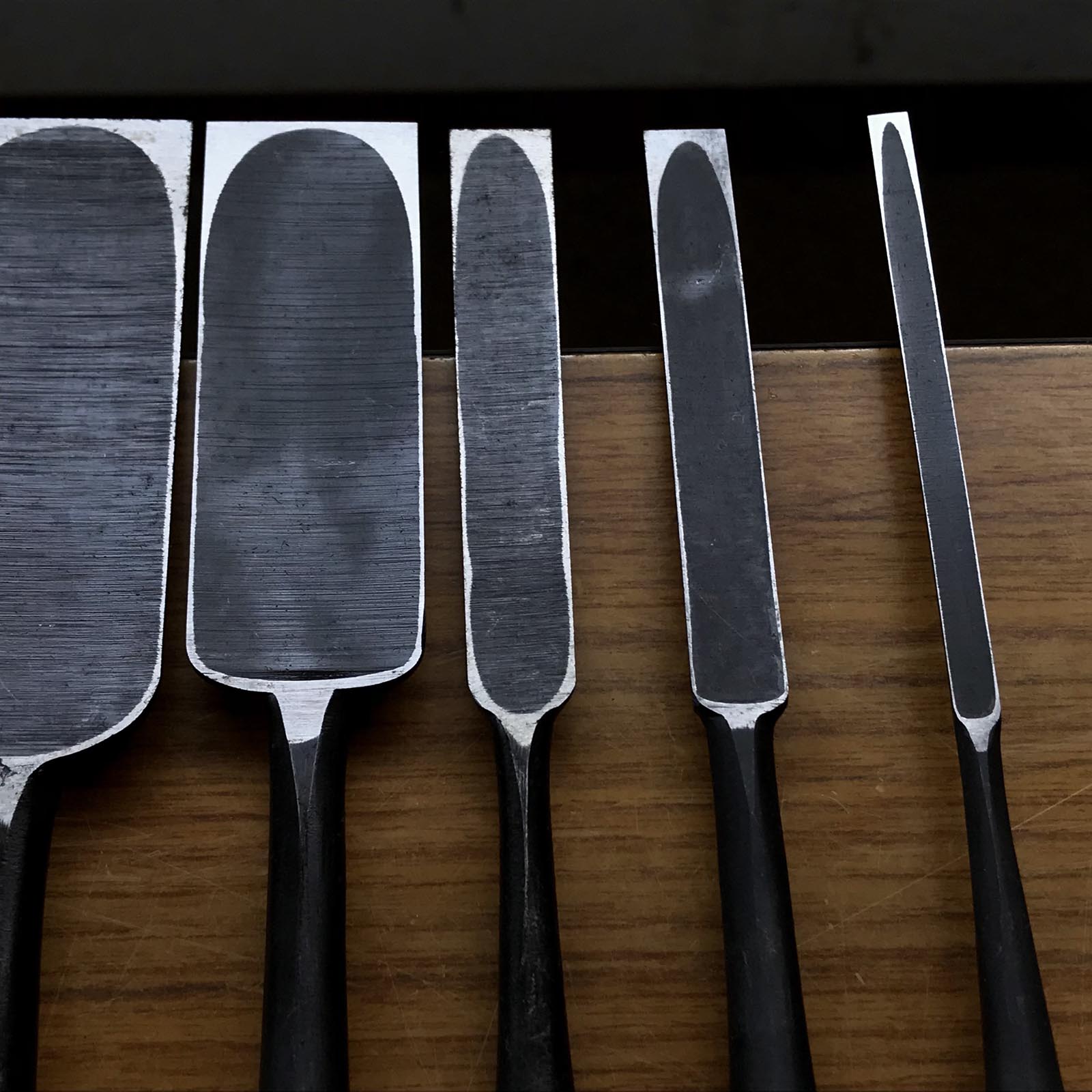 Old stock Kunitsuru Paring chisels with white steel 掘出し物 國鶴 薄鑿 Usunomi 9,12,15,30,36,42,48mm