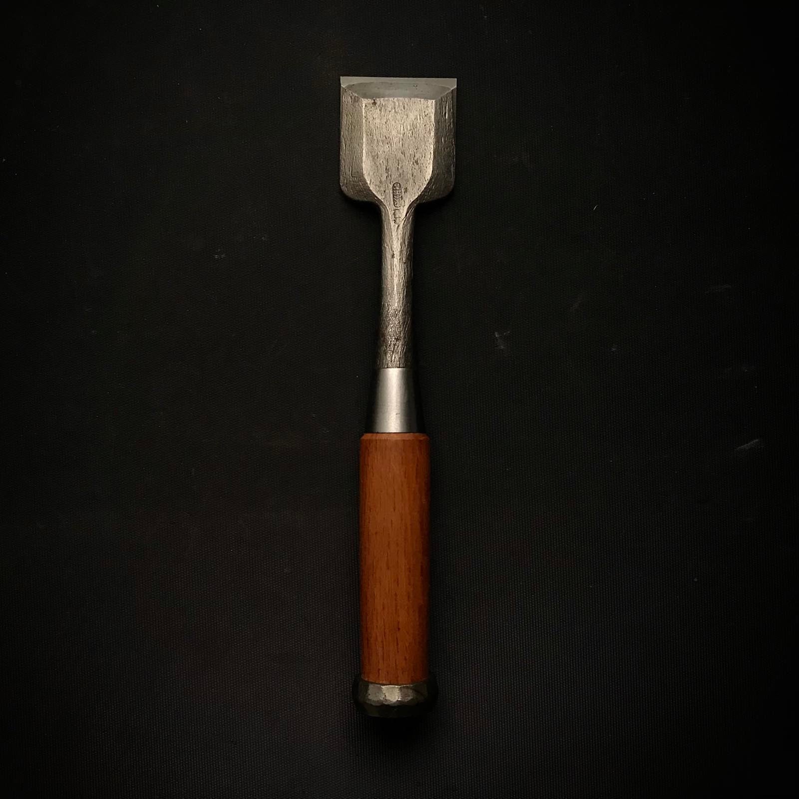 旧蔵 東宗吉 卓上鑿 和鉄 東宗吉 追入鑿 和鉄木目 42mm