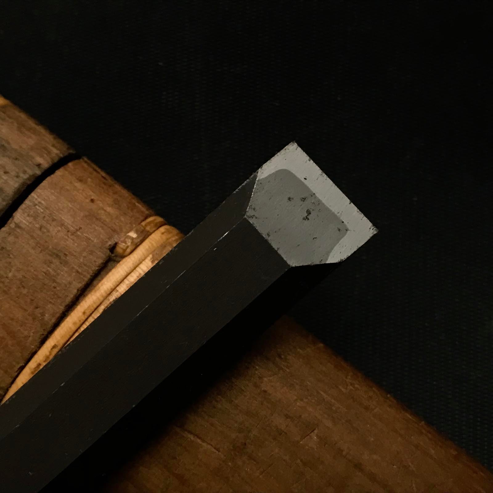 Old stock Kiyohisa Medium timber chisels by Watanabe Kiyoe 掘出し物 渡辺清栄作 清久作 中叩鑿 15mm