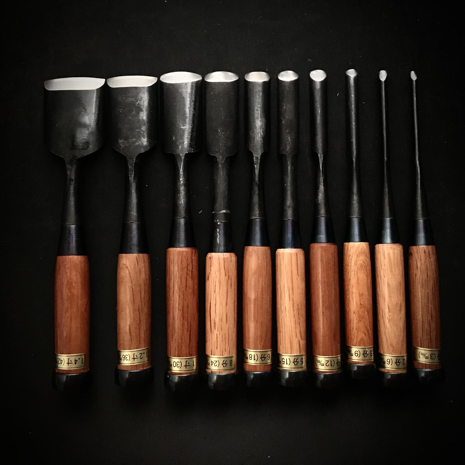 Old stock Uchimaru-Nomi Gouge Chisels set 掘出し物 内丸鑿 10本組鑿