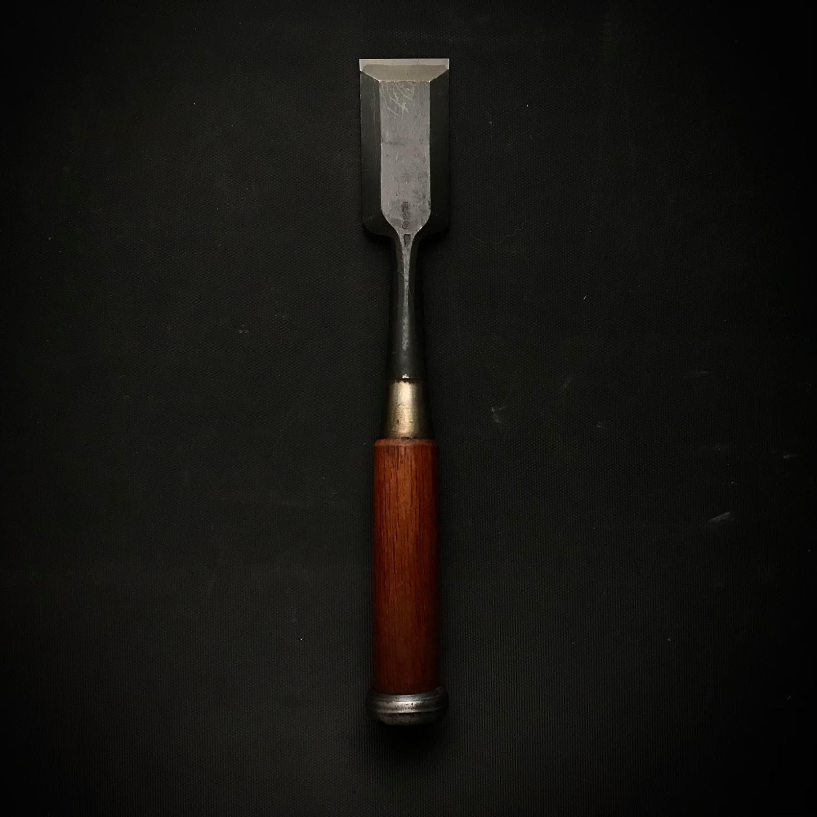 Old stock Yoshihiro Medium timber chisels 掘出し物 義廣 中叩鑿 36mm