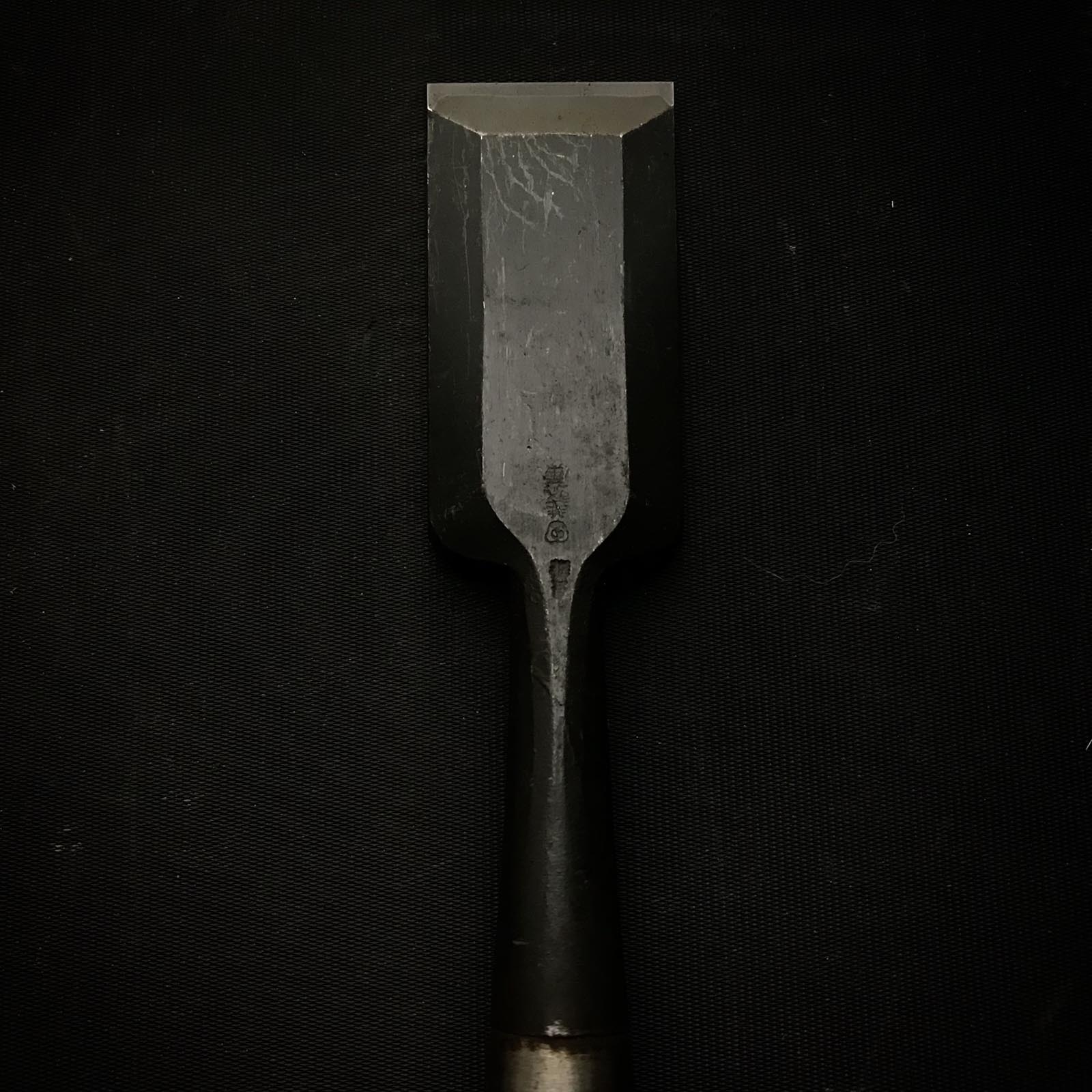 Old stock Yoshihiro Medium timber chisels 掘出し物 義廣 中叩鑿 36mm