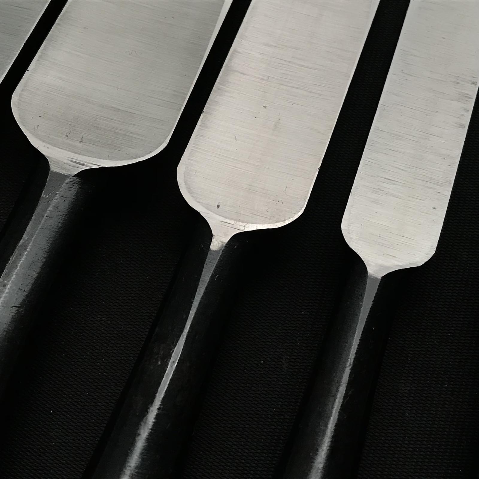 Kikuhiromaru Shorter Timber chisels 菊弘丸 中叩き鑿 Chutatakinomi 12,15,18,24,30,36mm