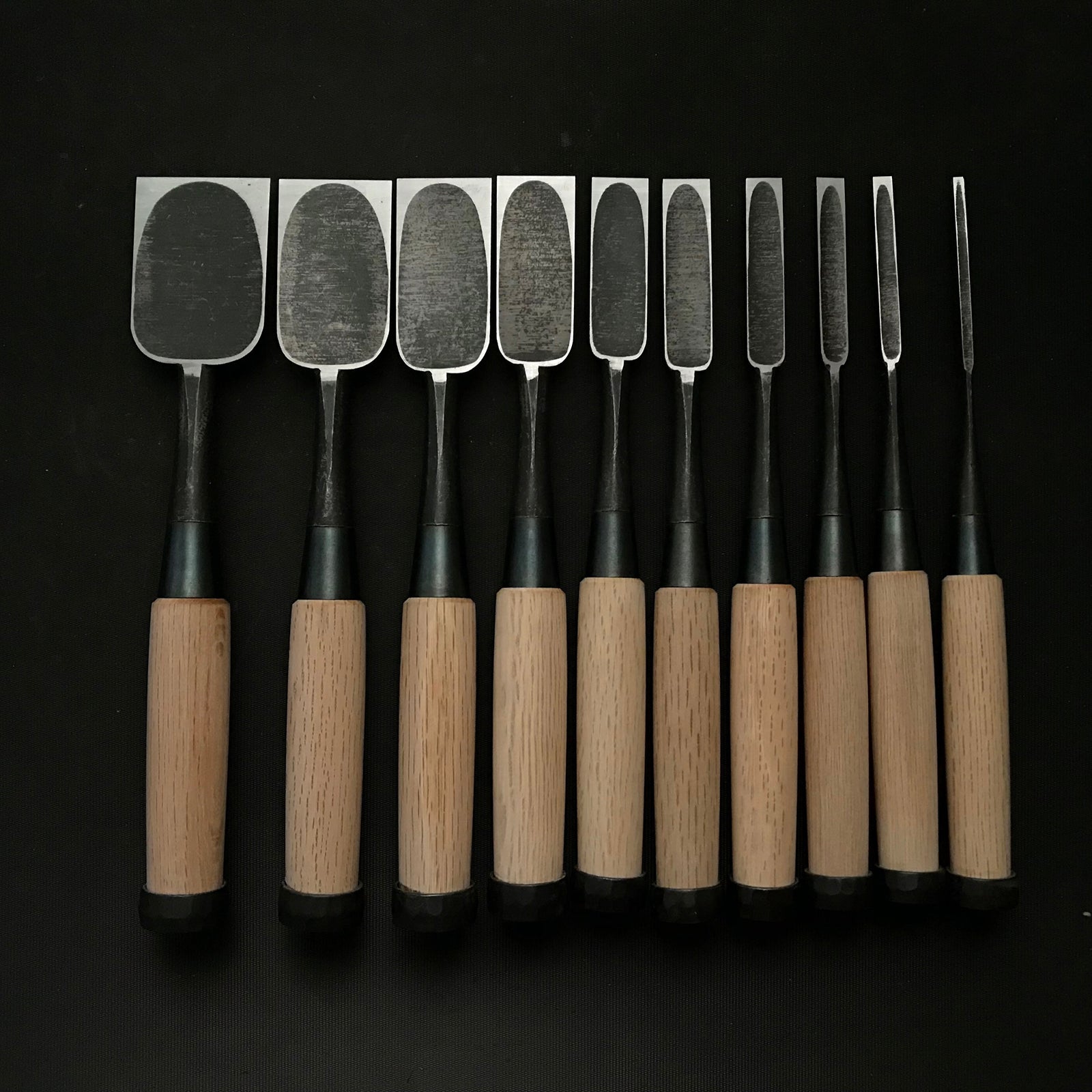 鍛冶屋引退準備最後の二組」錦清水作「廃業予定、最後の二組」 追入組鑿