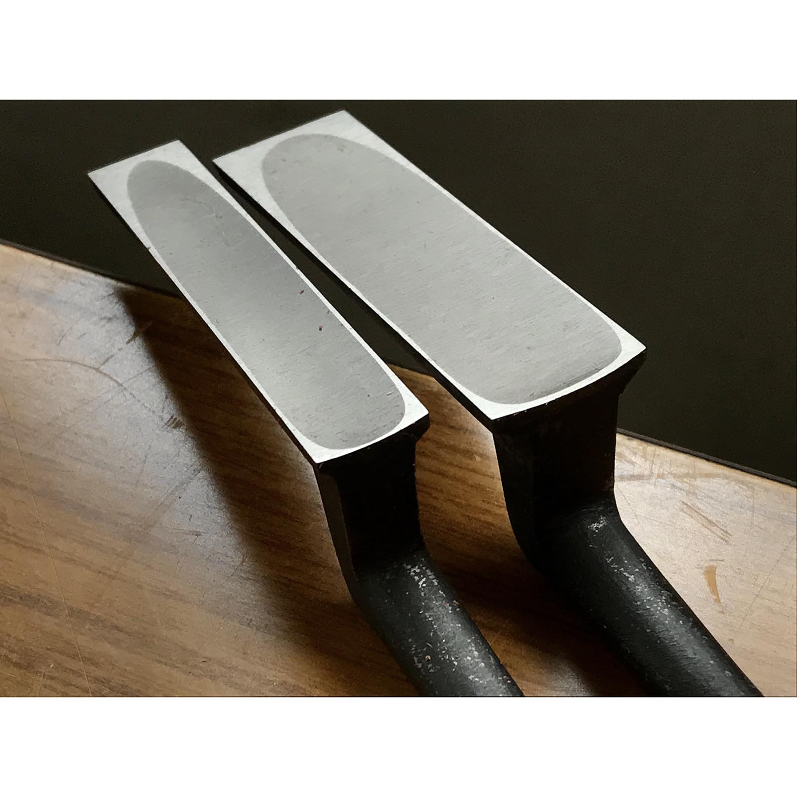 旧在庫 山広 鏝鑿セット(小手のみ) 岡山猛作 掘出し物 岡山猛作 山弘 鏝鑿セット 鎬型 12,18mm