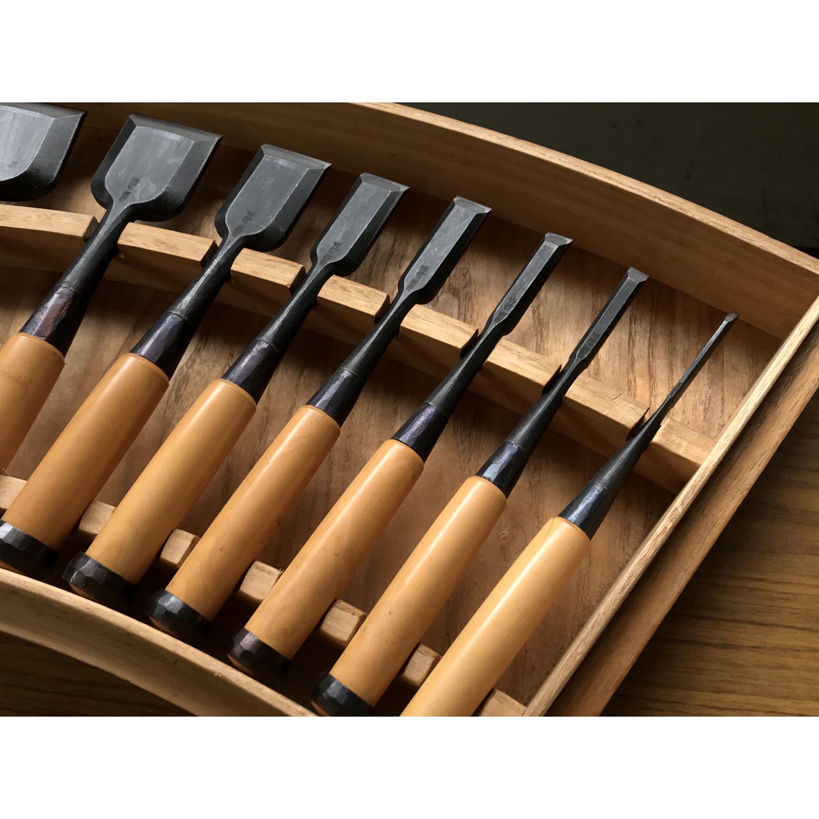 古株 無我 特製船広 ノミセット 掘り出し物 無我 舟弘作 追入15本組鑿 黄楊柄 オイレノミ