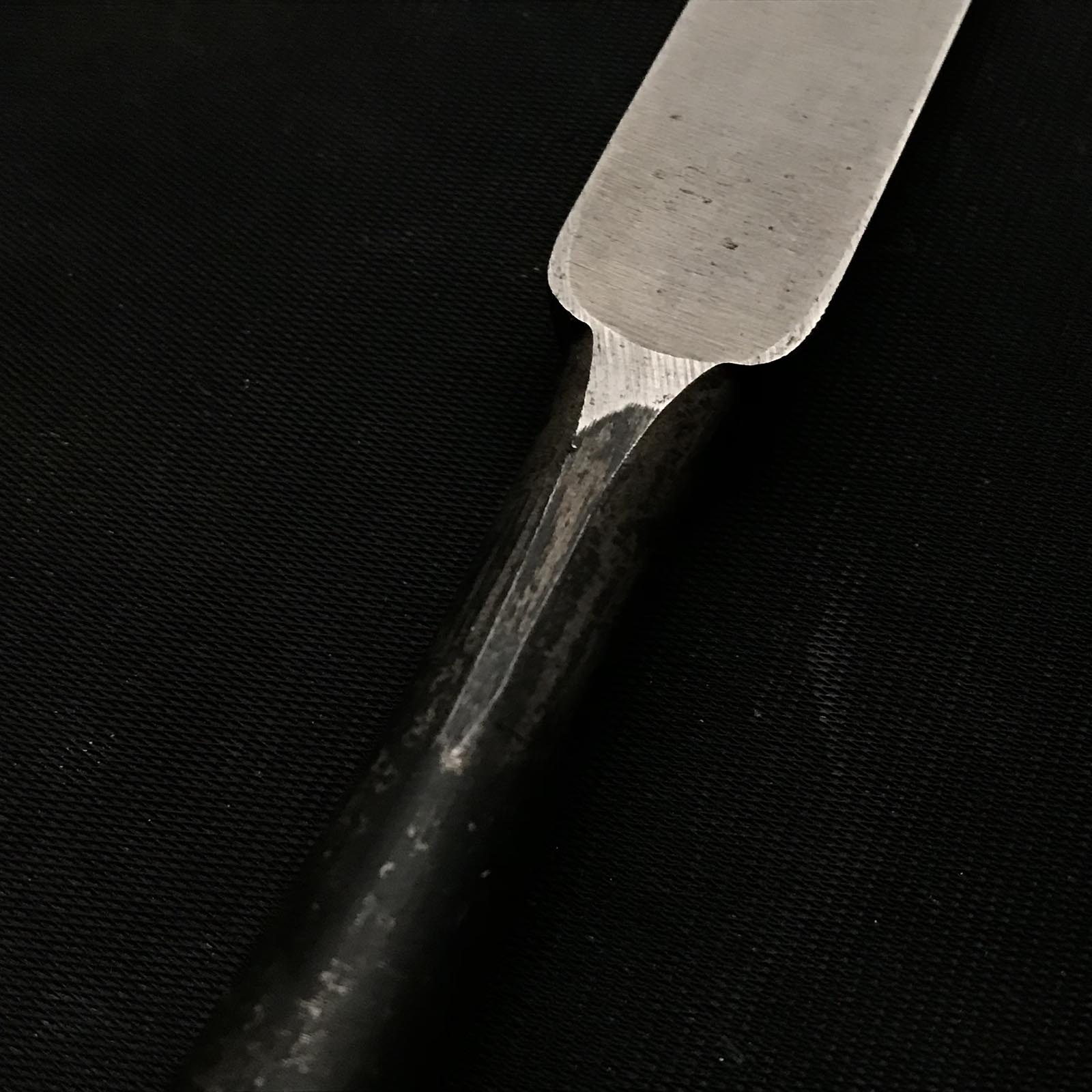 Old stock Yamahiro Shorter timber chisels by Okayama Takeshi 掘出し物 岡山猛作 山弘 中叩鑿 18mm