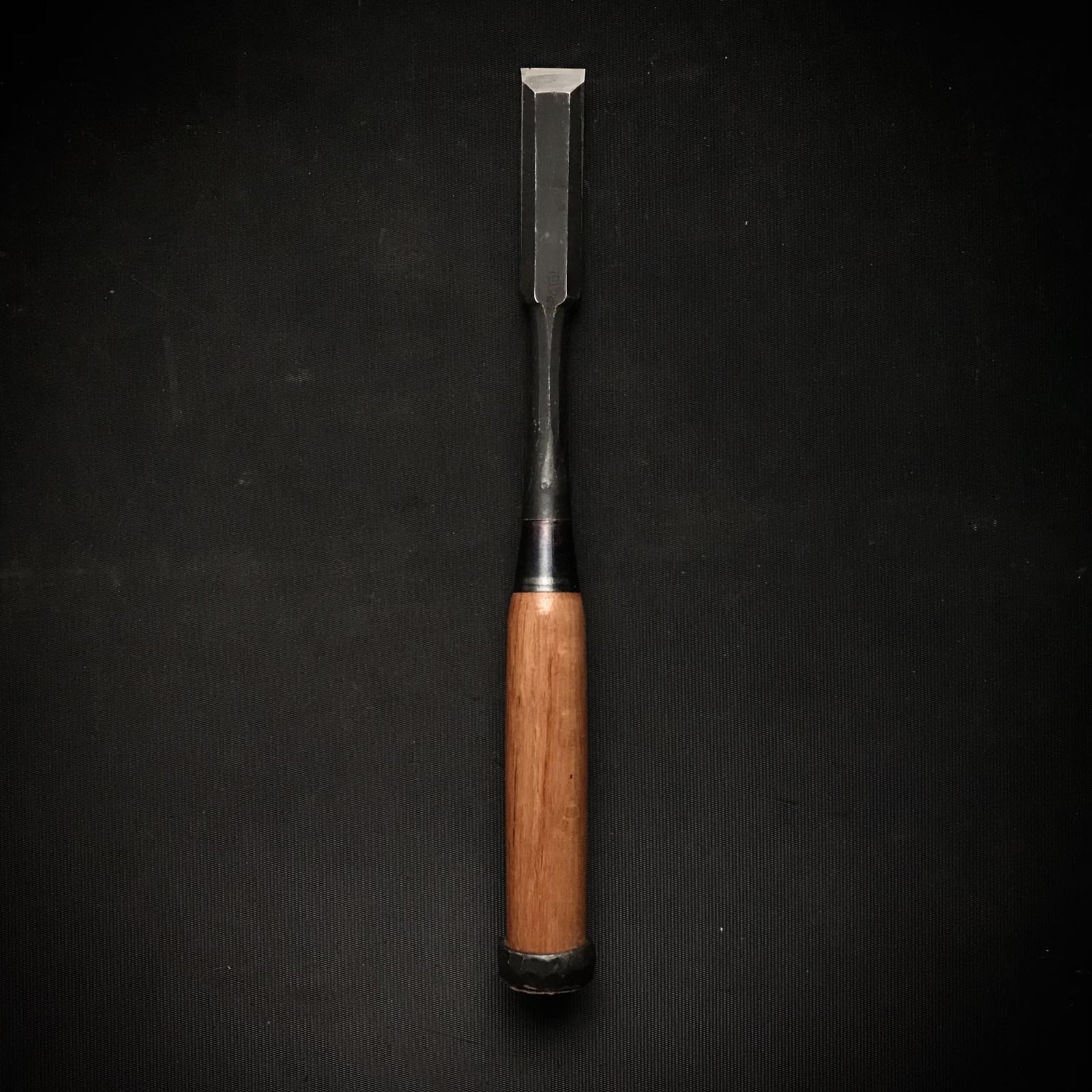 Old stock Yamahiro Shorter timber chisels by Okayama Takeshi 掘出し物 岡山猛作 山弘 中叩鑿 18mm