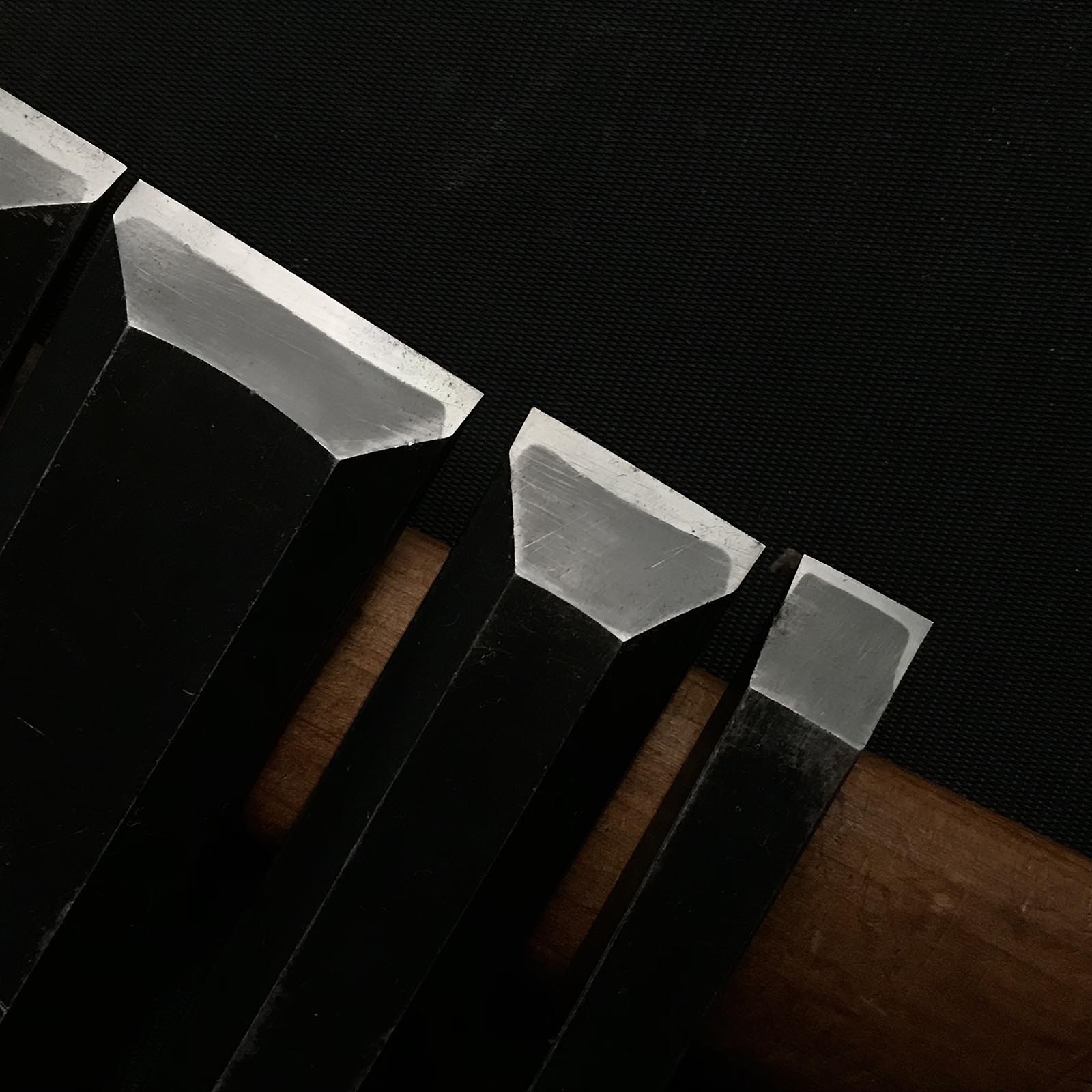 Used Keijyu Timber chisel by Keizaburo Nagaoke (Tatakinomi) 中古 永桶啓三郎作 啓寿 叩き鑿 12,24,36,42,48mm