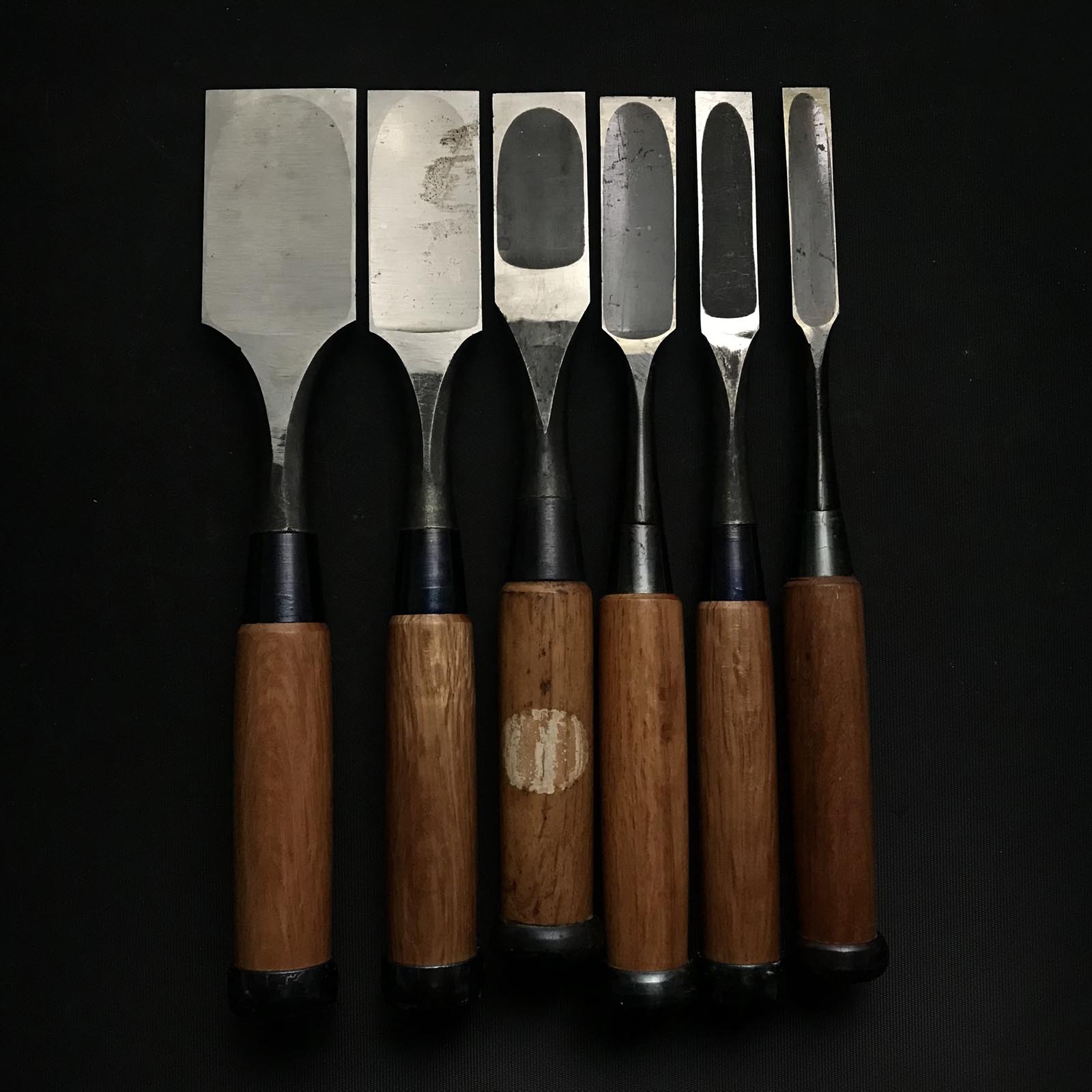 Old stock Damekiri chisels set 掘出し物 ダメ切り6本組鑿 Damekirinomi
