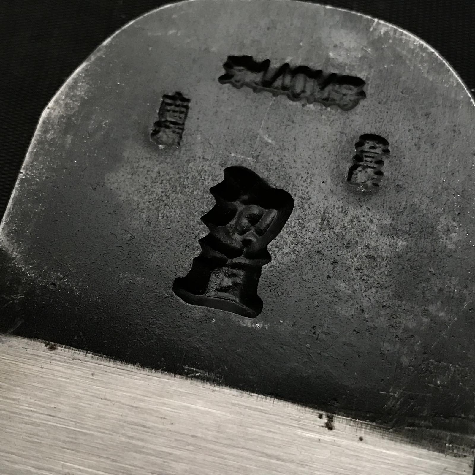 Old stock Hatsunao Smoothing Plane(Kanna) by Tanaka shougo 掘出し物 初直 田中昭吾作 仕上げ鉋 60mm