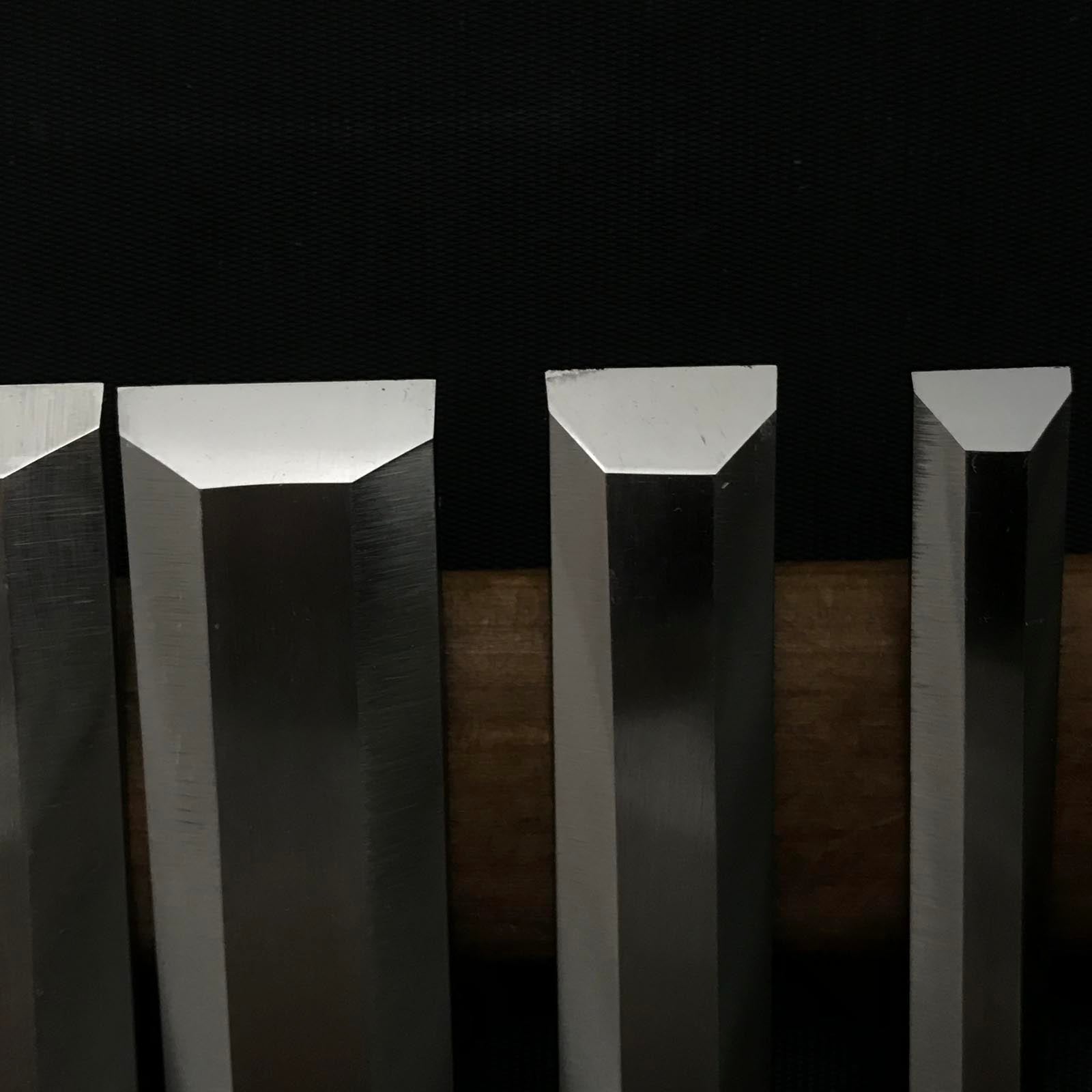 Sukemaru 4th High-Speed Steel Damekiri chisels by Usui Yoshio 四代助丸 碓氷淑郎 ハイス鋼 ダメ切り鑿 Damekirinomi