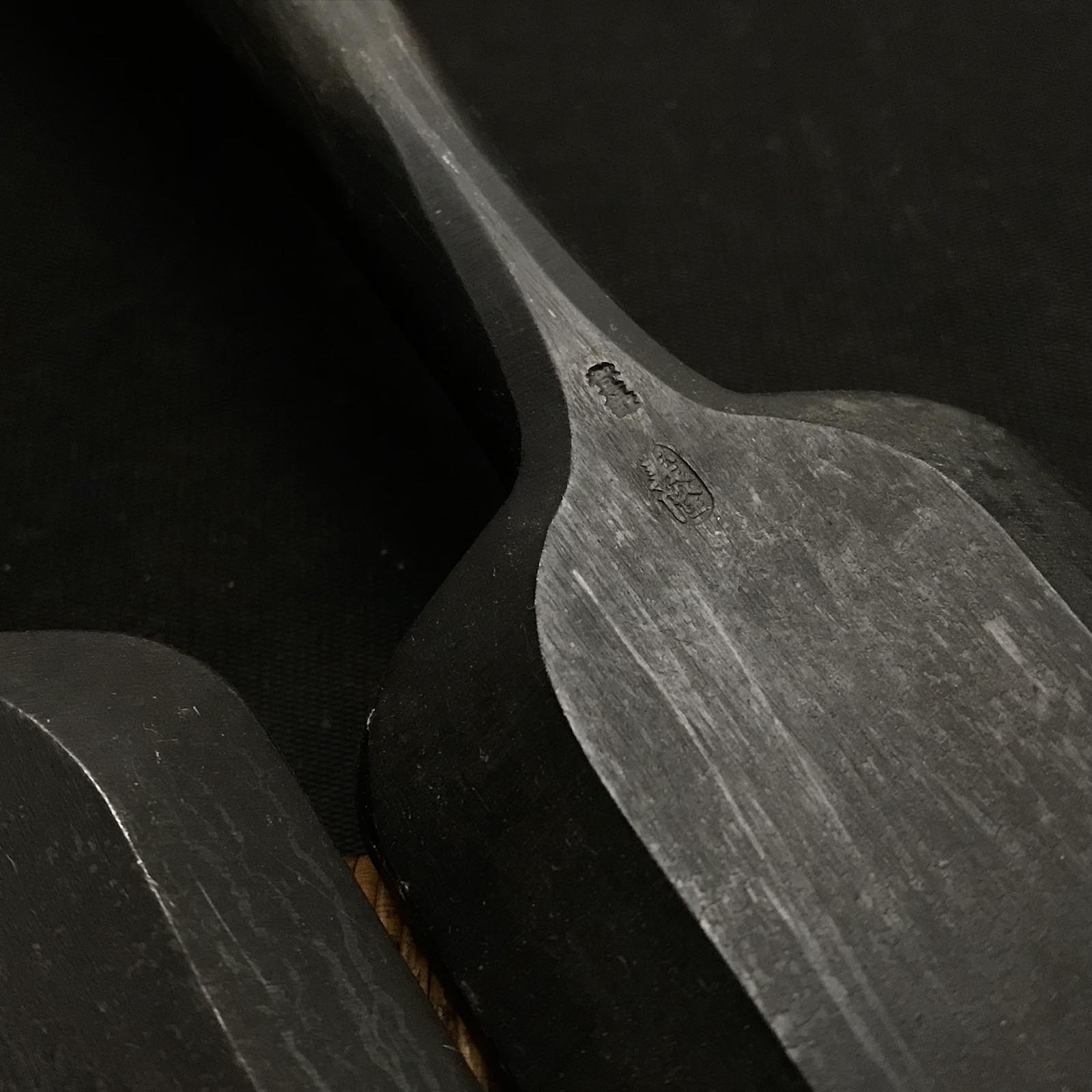 Old stock Yoshitaka Timber chisels 掘出し物 義隆 叩鑿 60mm 54mm Tatakinomi