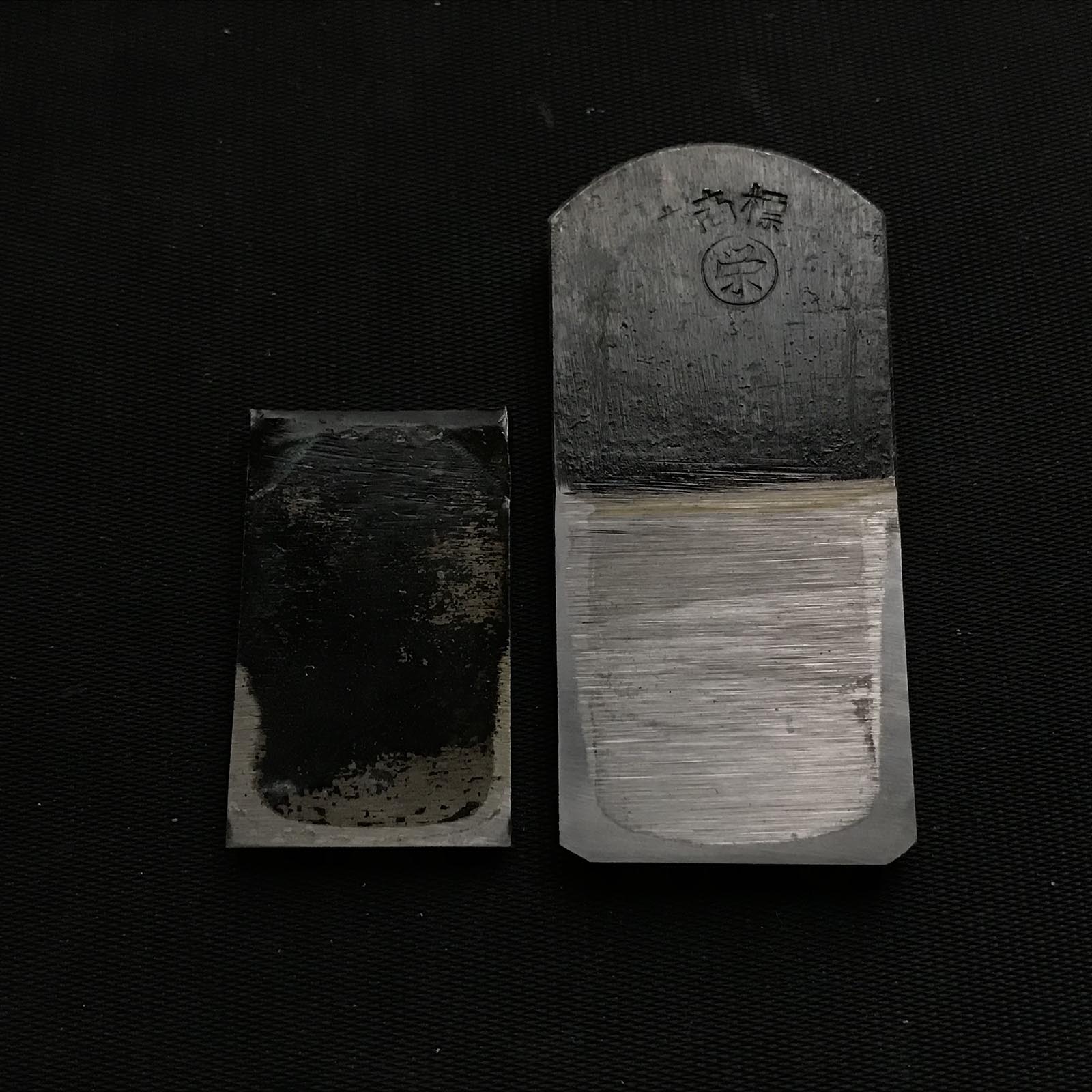 Old stock Marue Chamfer Plane 60° with blue steel 掘出し物 マル栄 猿面取鉋 黒檀張り 30mm