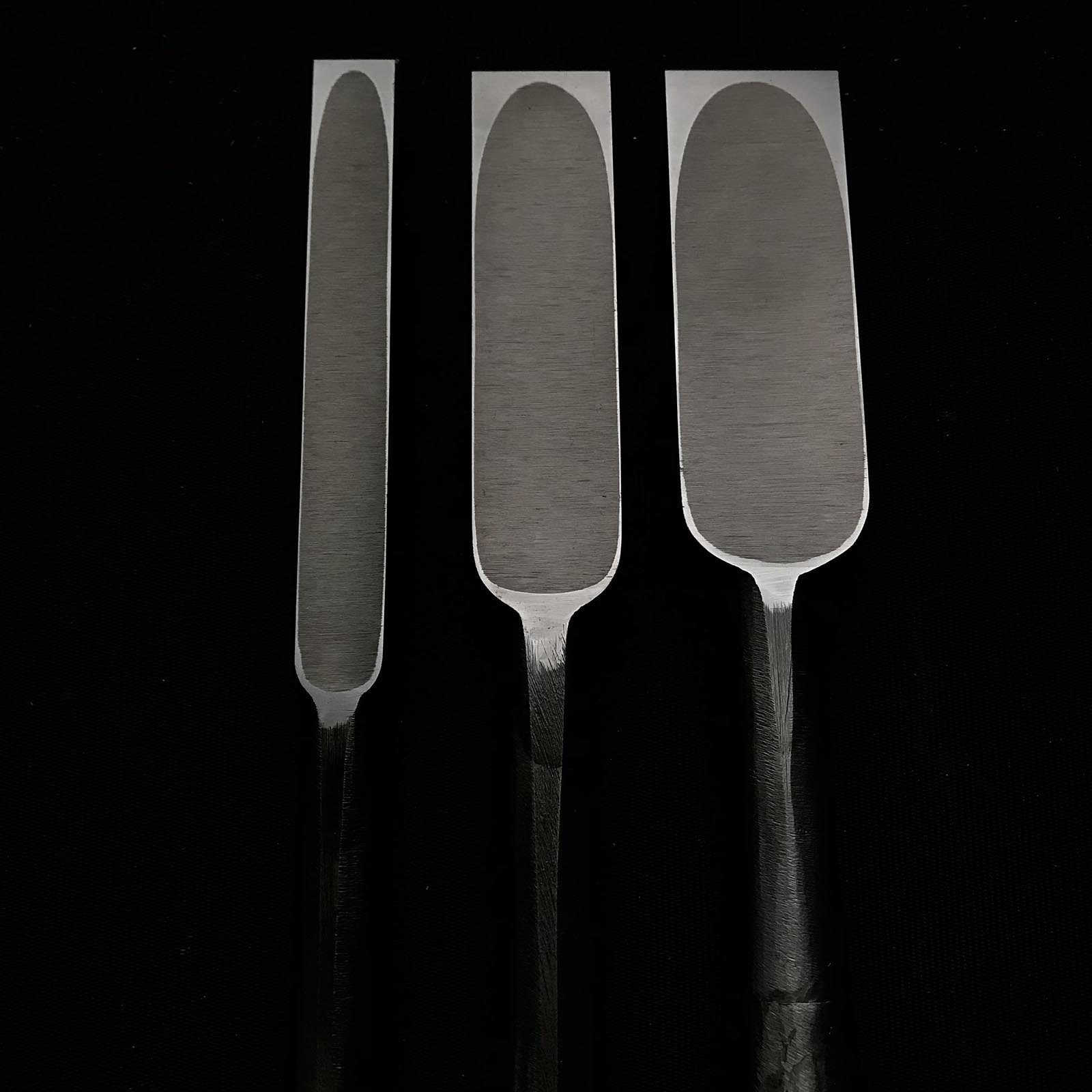 田斎木工鑿(タタキノミ) 青鋼付 田斎作 叩鑿 18,30,36,42,48mm