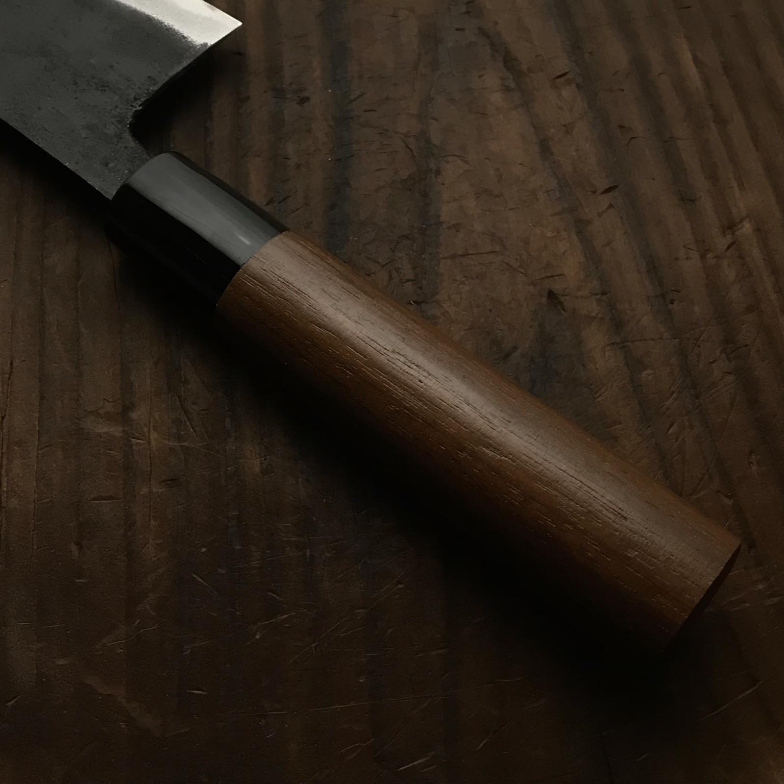 Kurouchi Santoku Bocho (Kiritsuke Type) by Sakodahamono 黒打 切付型 三徳包丁 迫田刃物 165mm