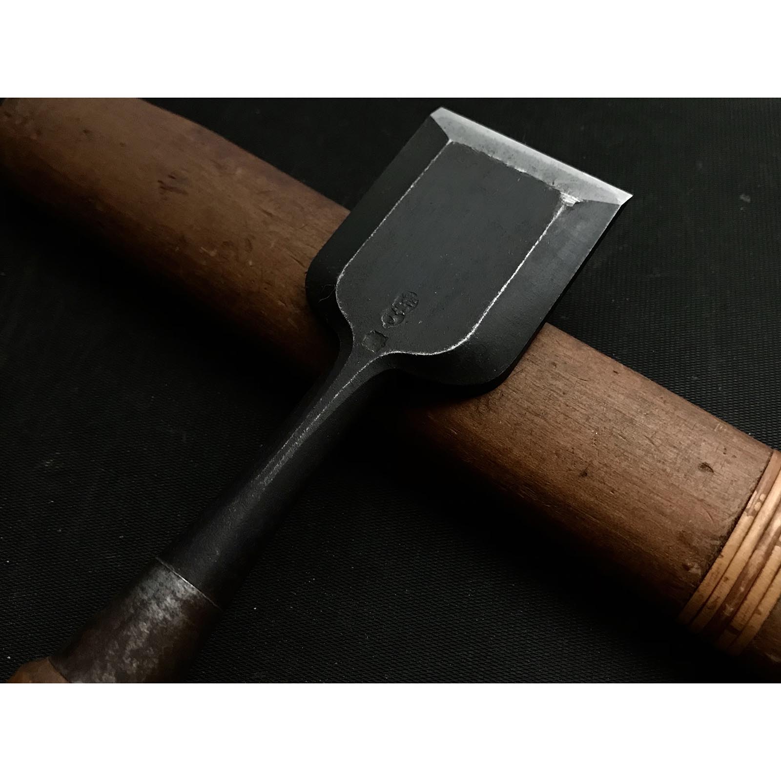 Used Hidari Ichihiro Second Generation Bench chisel 中古 月市弘 二代目左市弘山崎勇作 追入鑿 Oirenomi 42mm