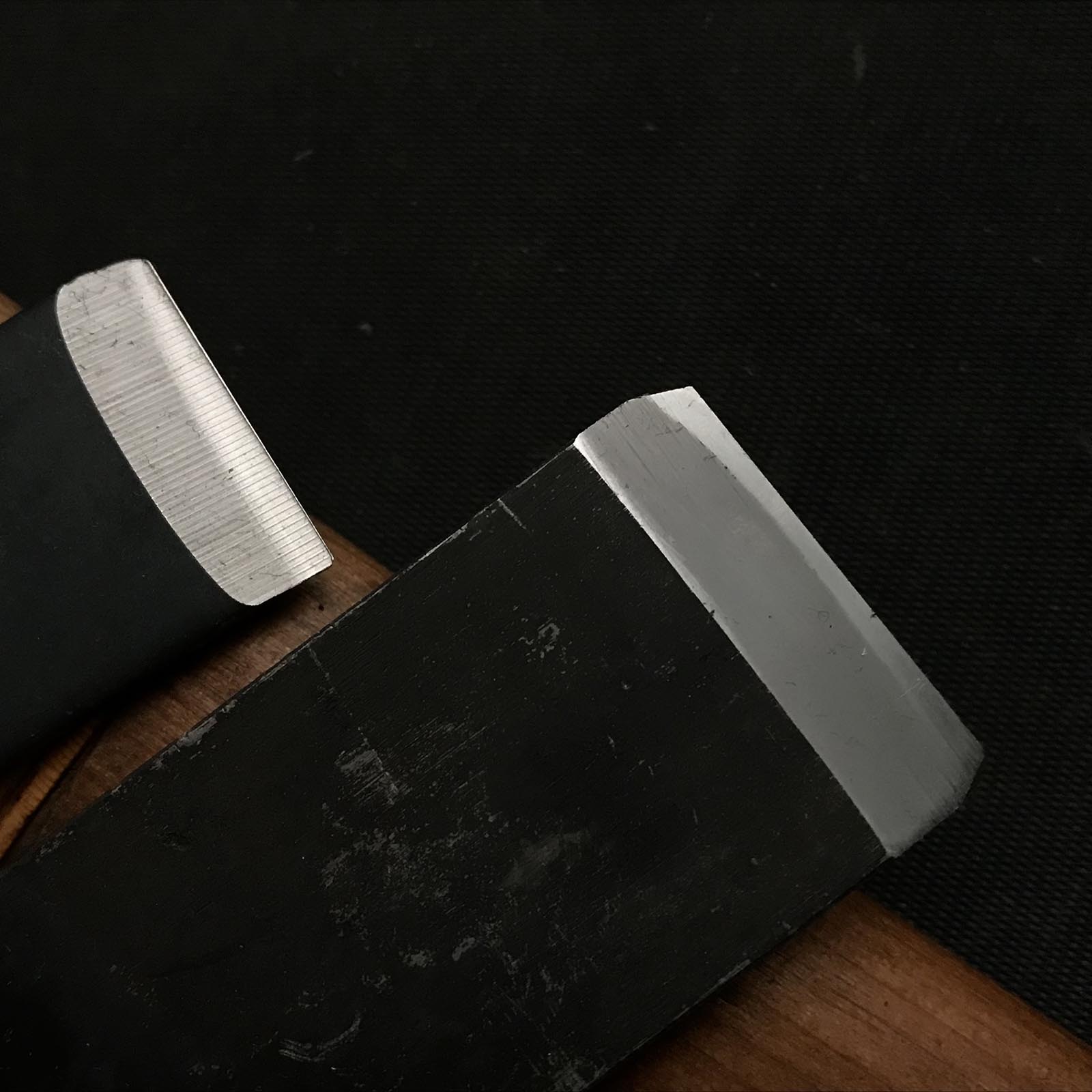 Yoshitaka Chamfer Plane 60° with blue steel 義隆 猿面取鉋 30mm