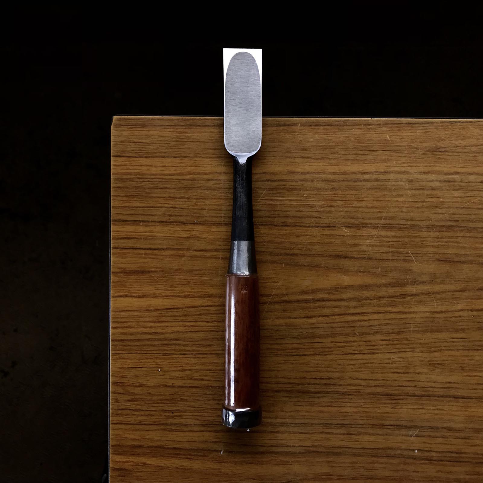 Aki Tasai Timber chisels (Tatakinomi) with blue steel 明田斎 黒仕上げ 叩鑿 30mm