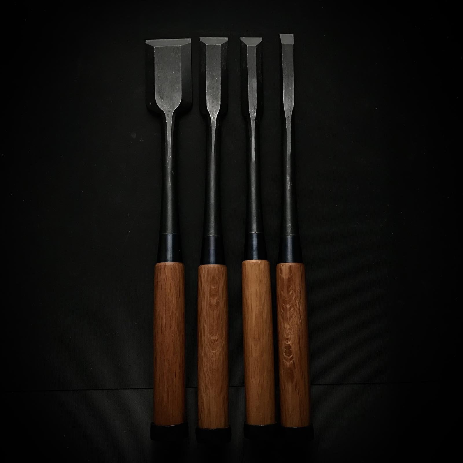 Sukemaru Slick Chisels (Irimoya / Anayanomi) 助丸 入母屋鑿・穴屋鑿  48,42,36,30,24,18,15,13.5,12 mm