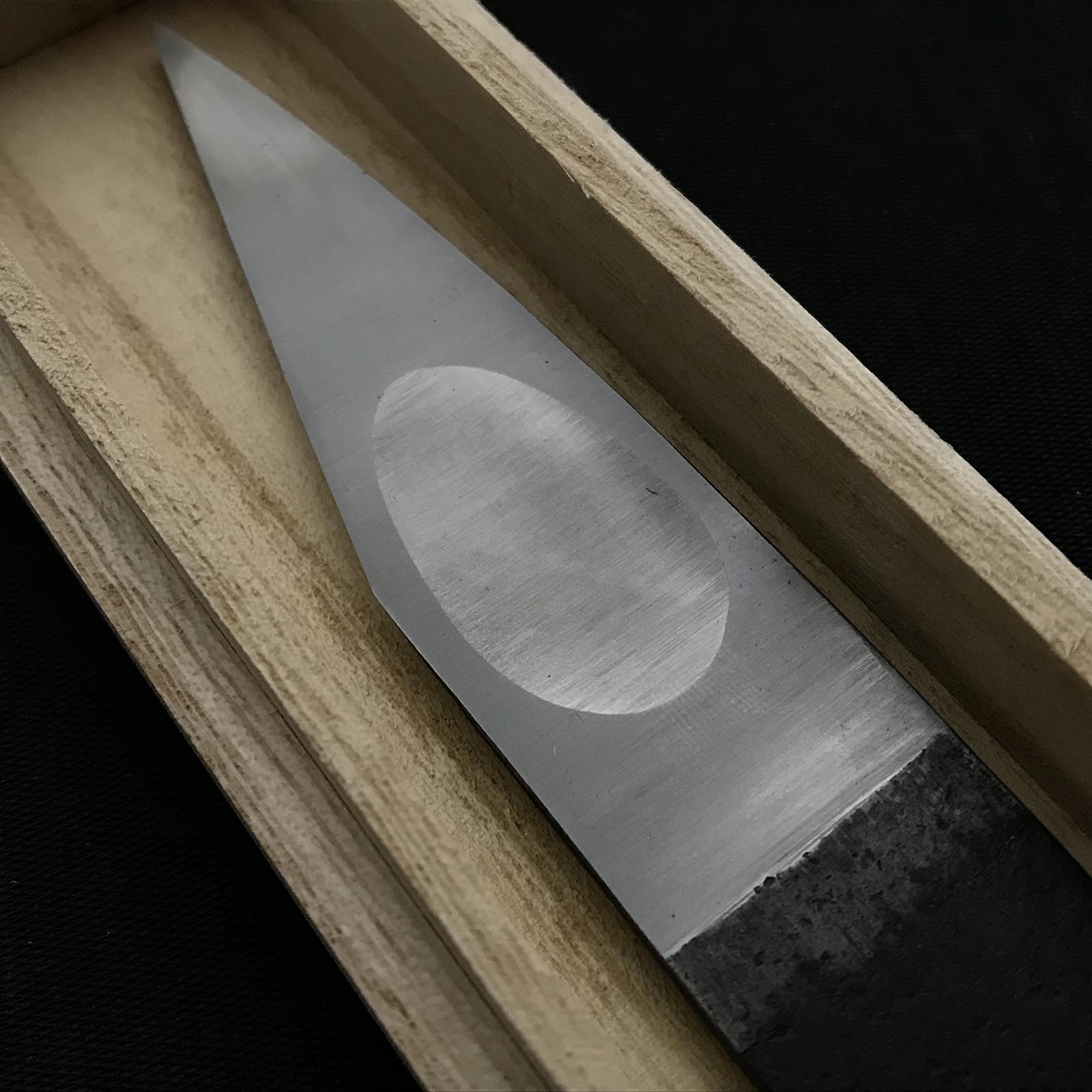 Custom made Kiridashi by Chiyotsuru Sadahide 3rd Generation Right hand 特注(3.5mm厚) 三代目千代鶴貞秀 切出し小刀 右