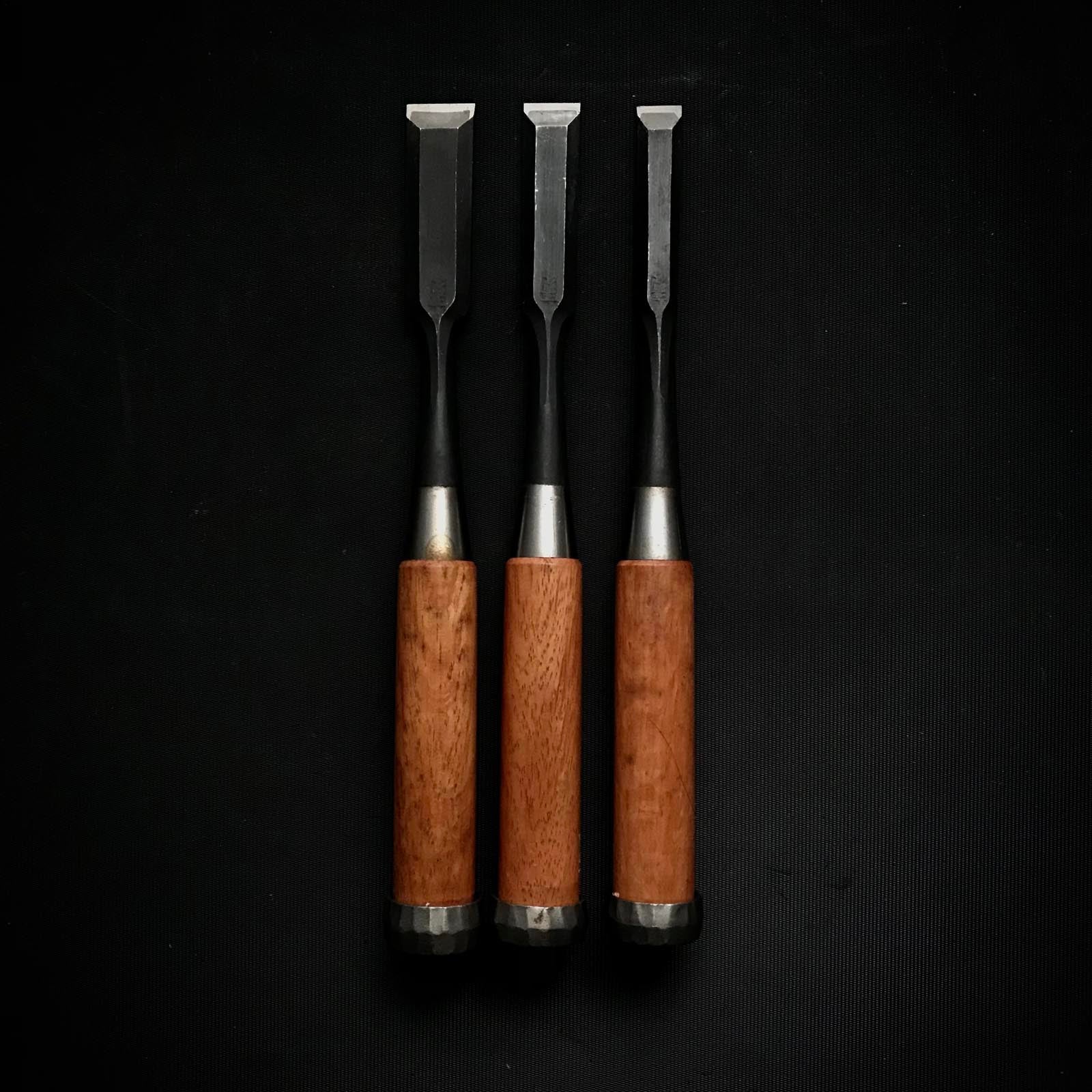 Old stock Kiyohisa Bench chisels by Watanabe Kiyoe 掘出し物 渡辺清栄作 清久 追入鑿 Oirenomi 12,15,18mm