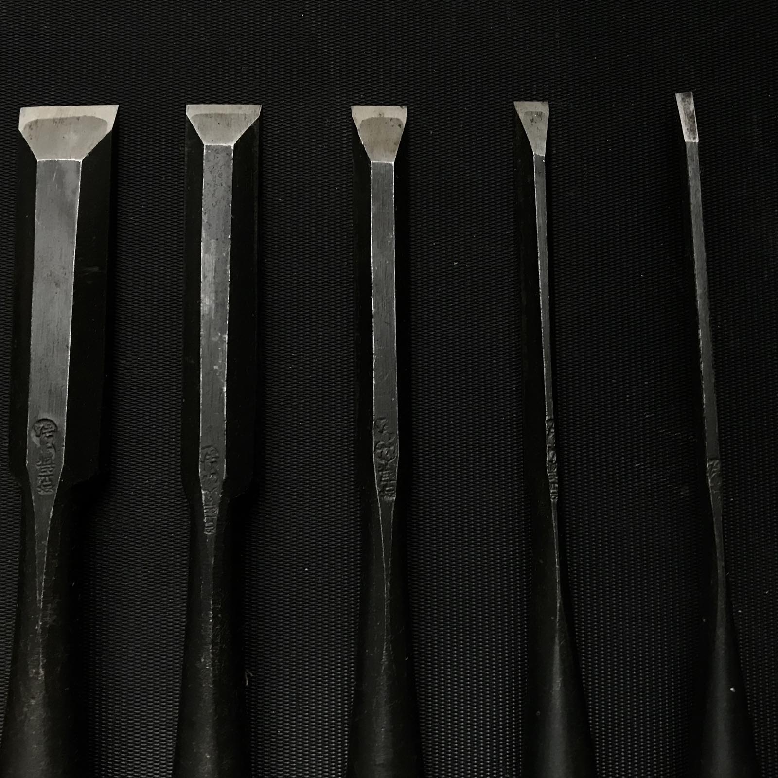 Kazuhirro Old stock Bench chisels set by Endou Kazuo 遠藤一雄作 かず弘 追入組鑿 Oiirenomi